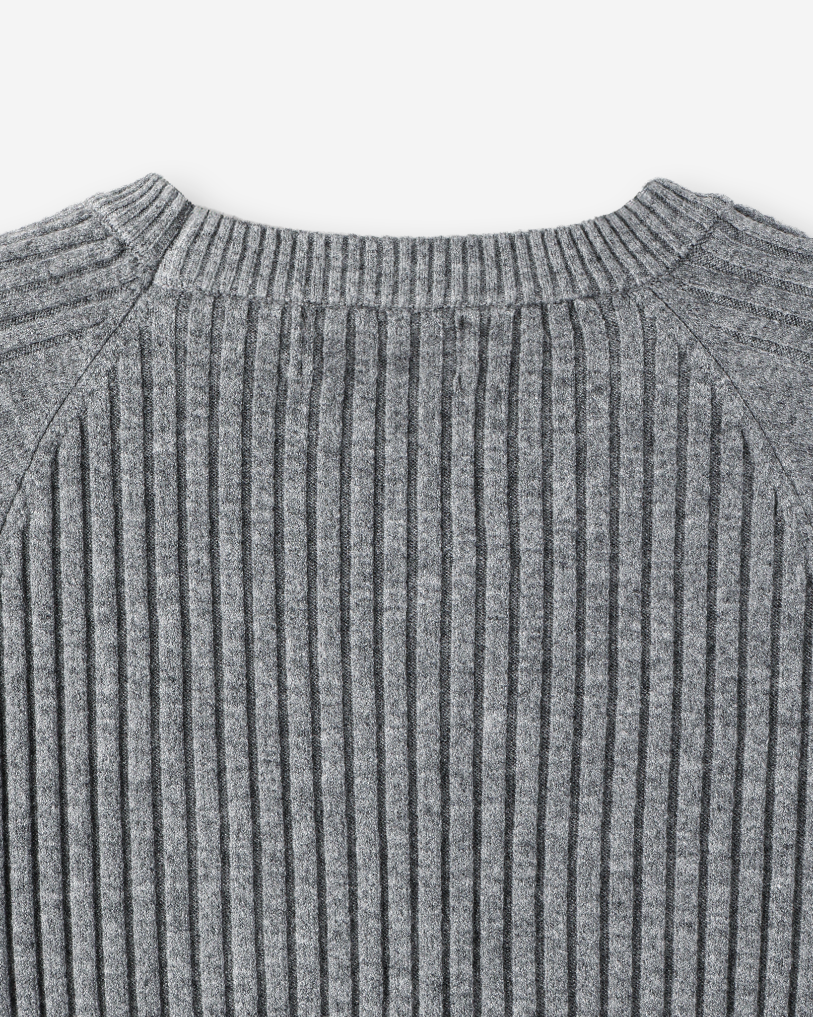 Irregular ribbed raglan muscle knit