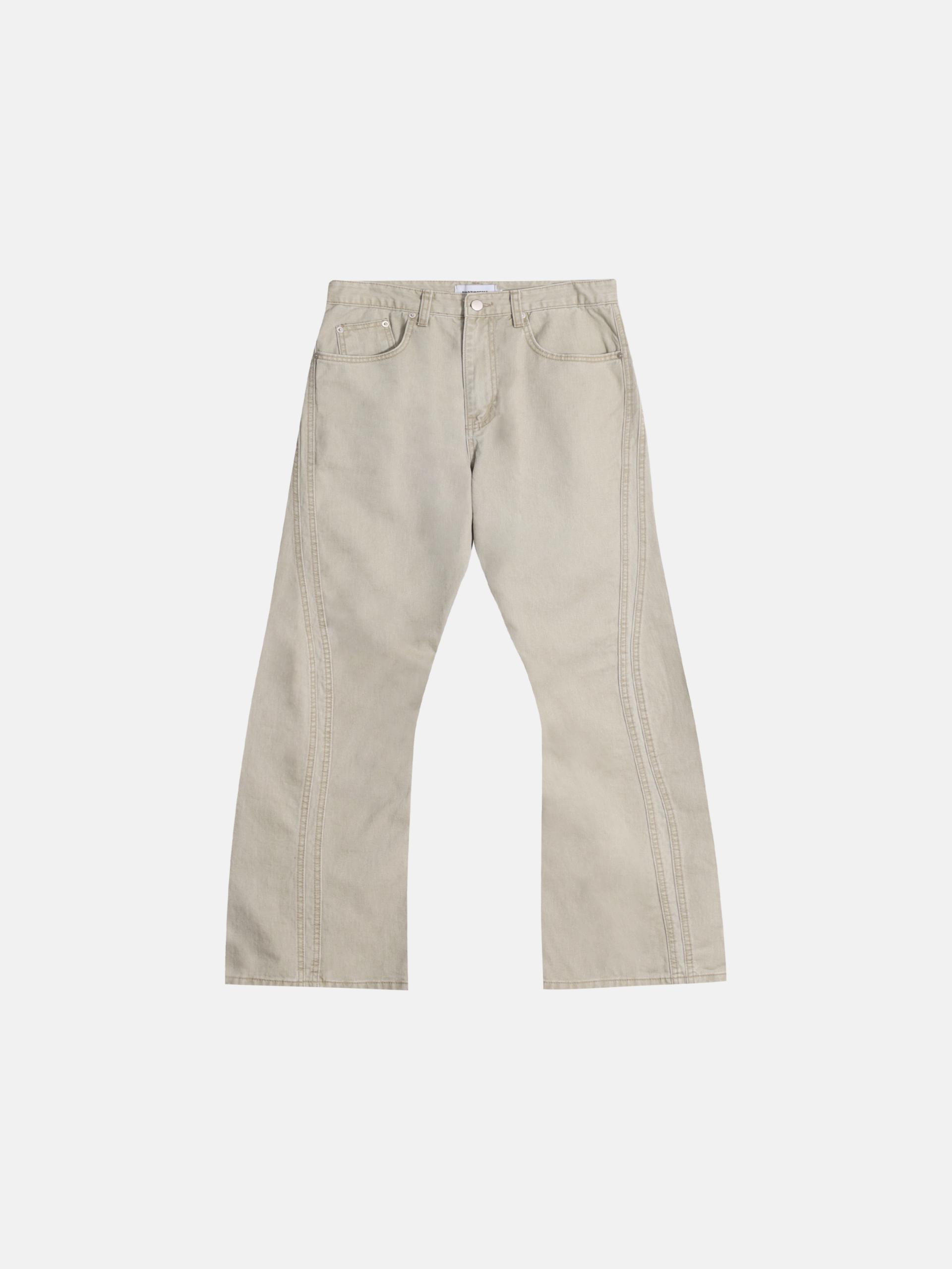 Double pocket curved flare pants