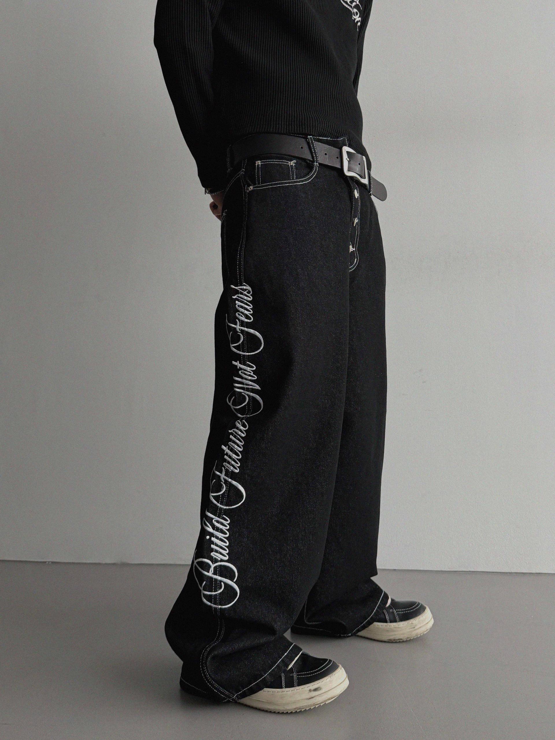 Horse non-fade embroidered denim pants