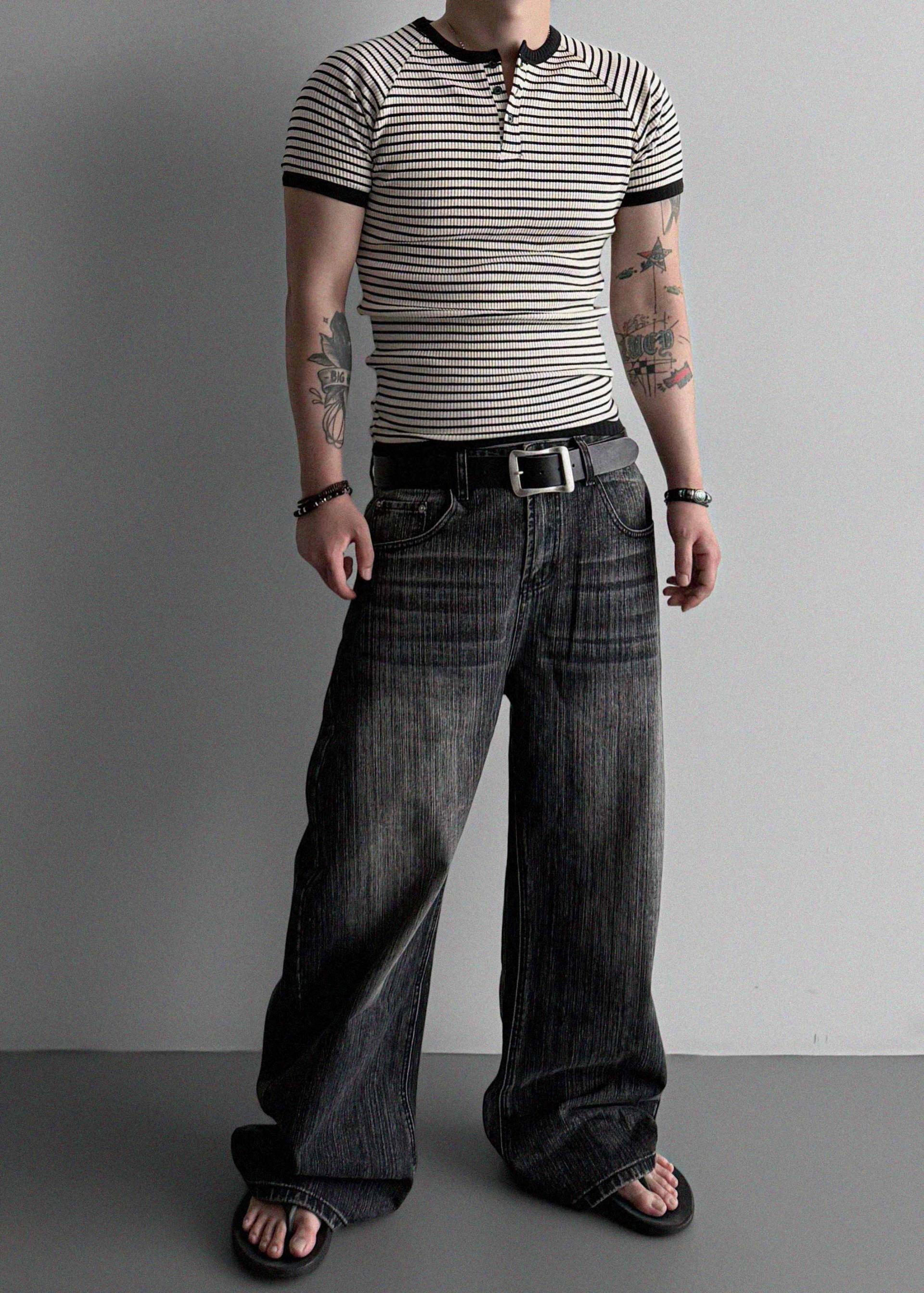 Ribbed stripe henley neck muscle half T