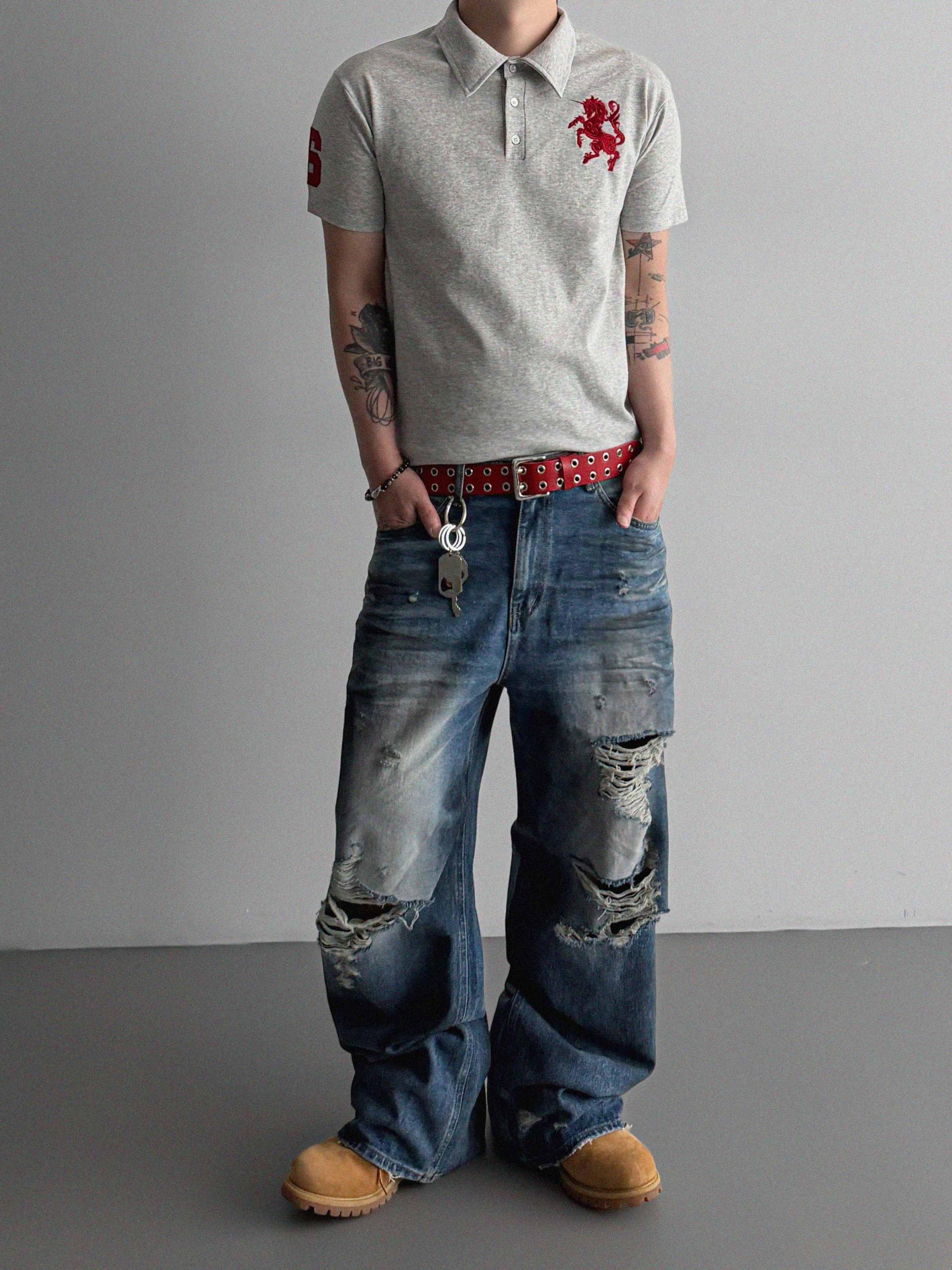 Super destroyed denim pants