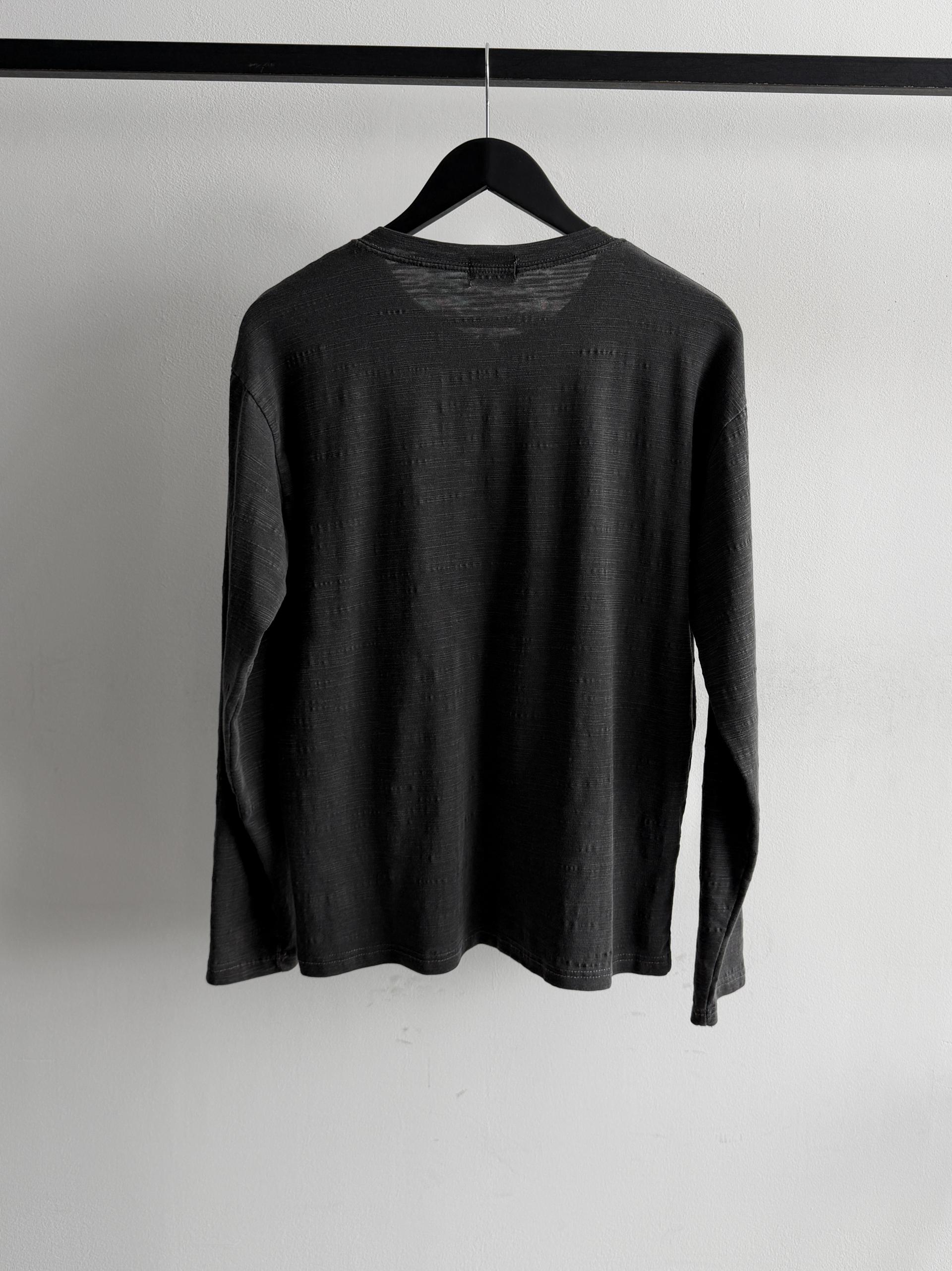 Pigment slub henley neck t
