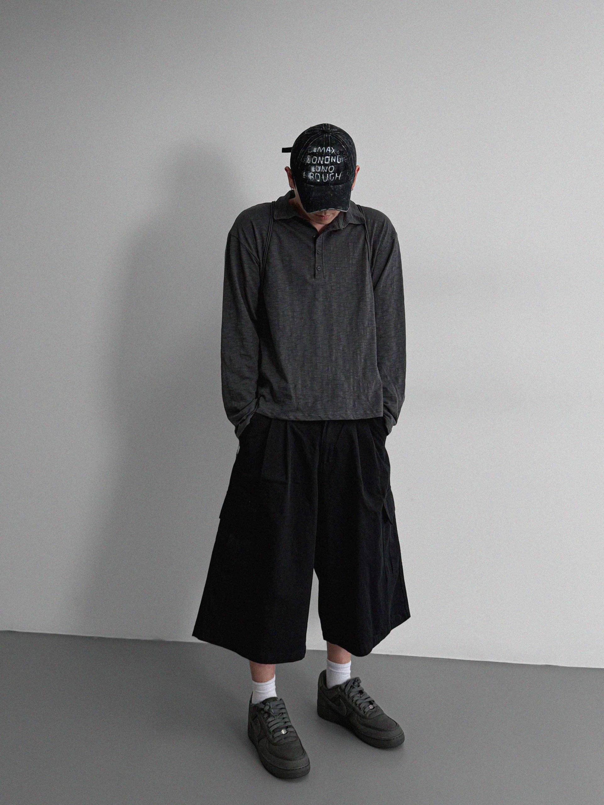 Slab 5 button collar t