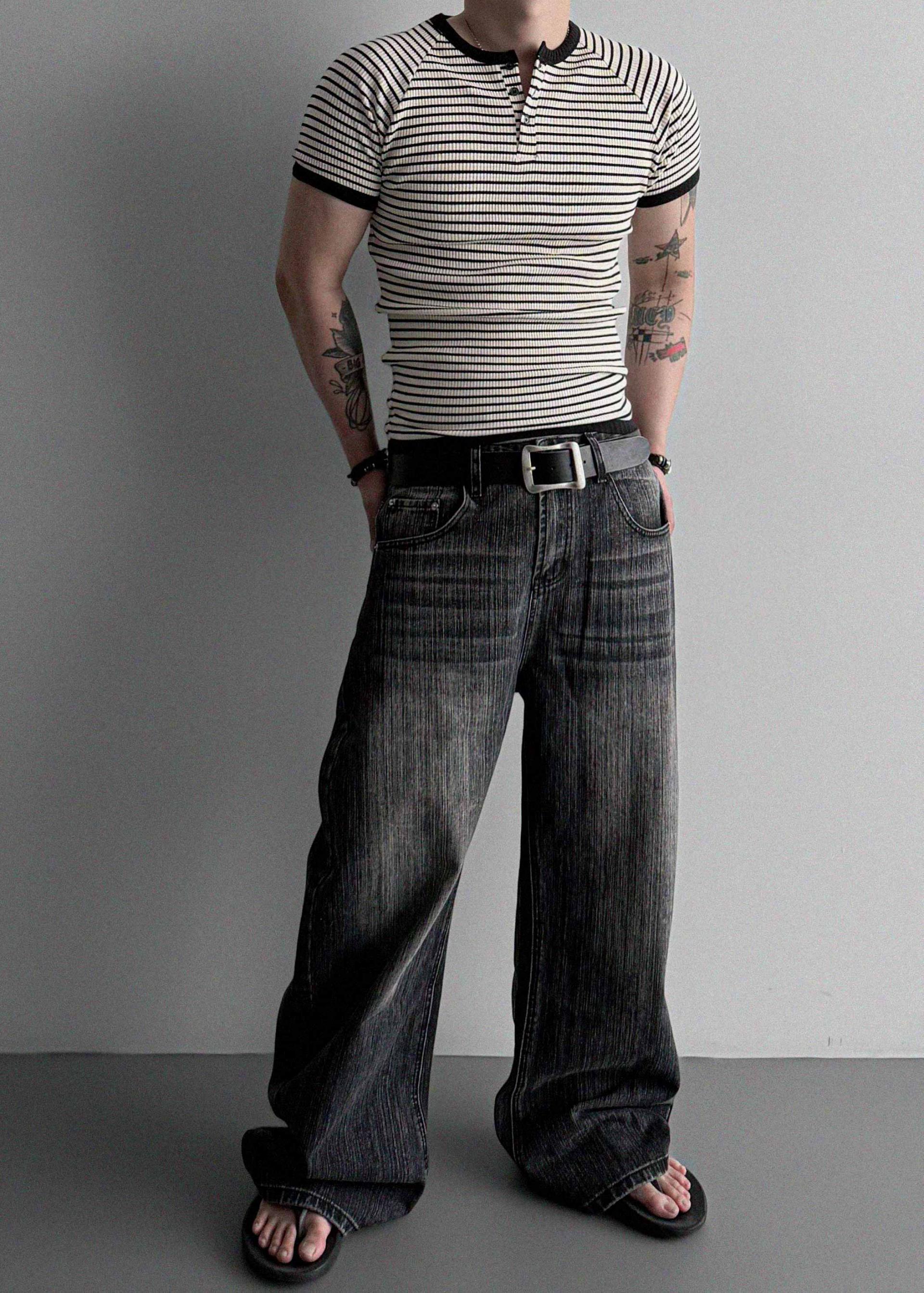 Ribbed stripe henley neck muscle half T