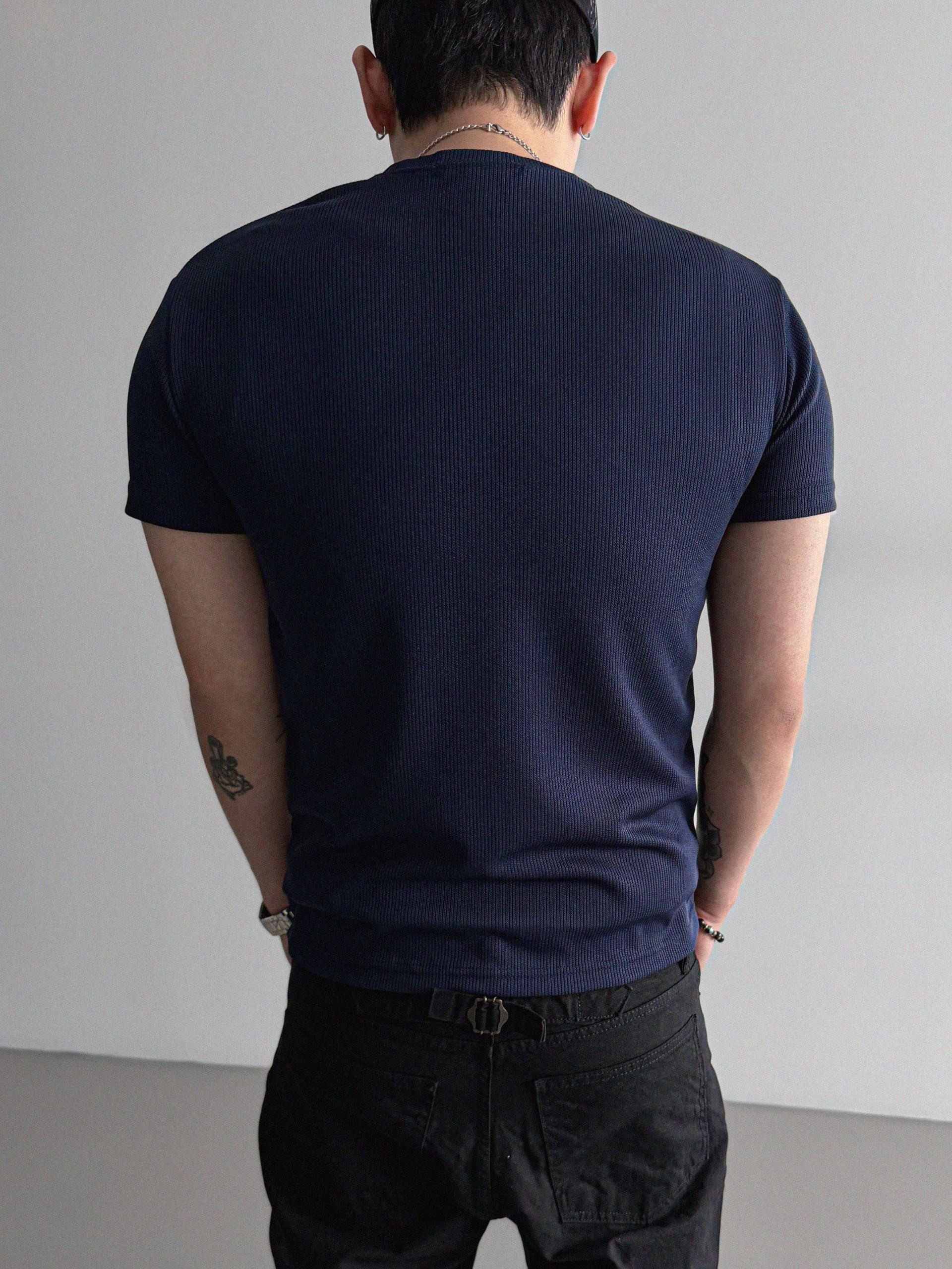 [1+1] Jagged muscle half t