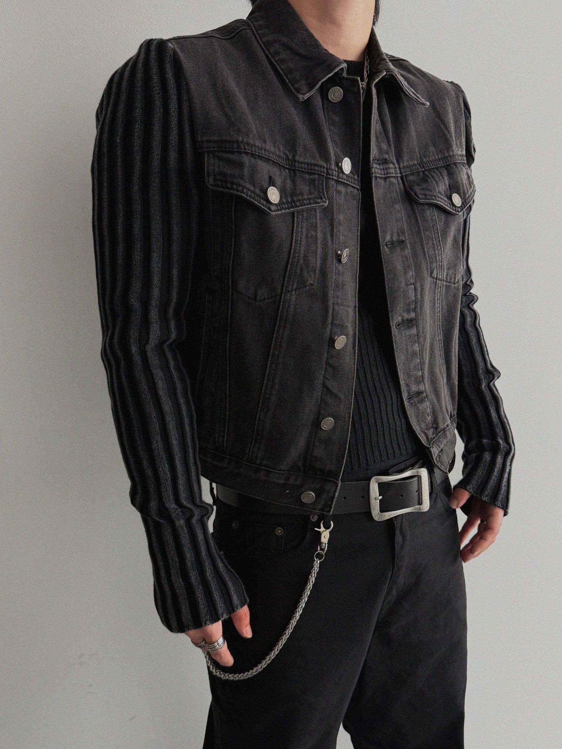 Irregular ribbed raglan muscle knit