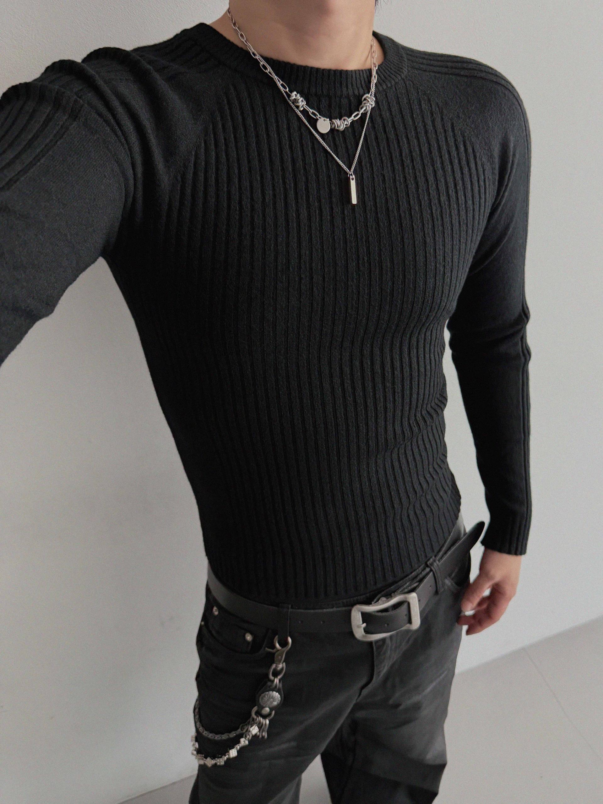 Irregular ribbed raglan muscle knit