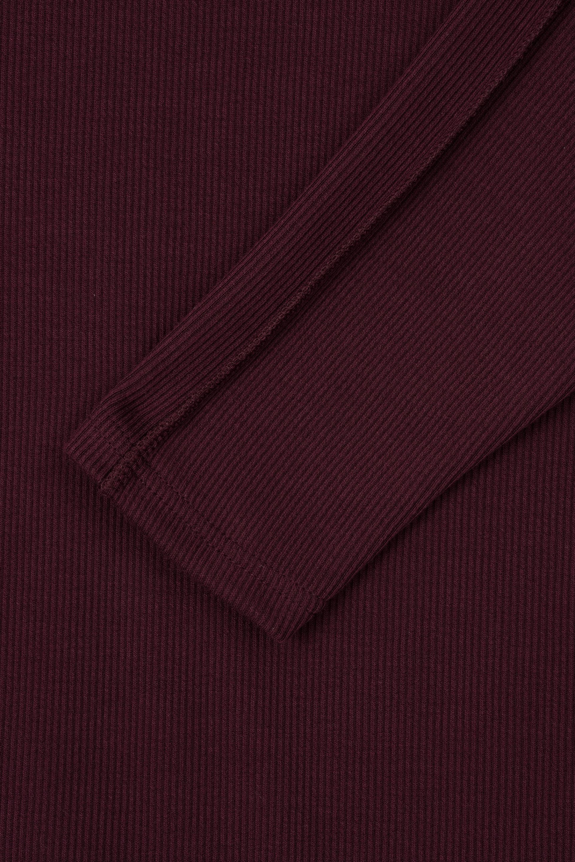 Outside Incision ribbed slim t