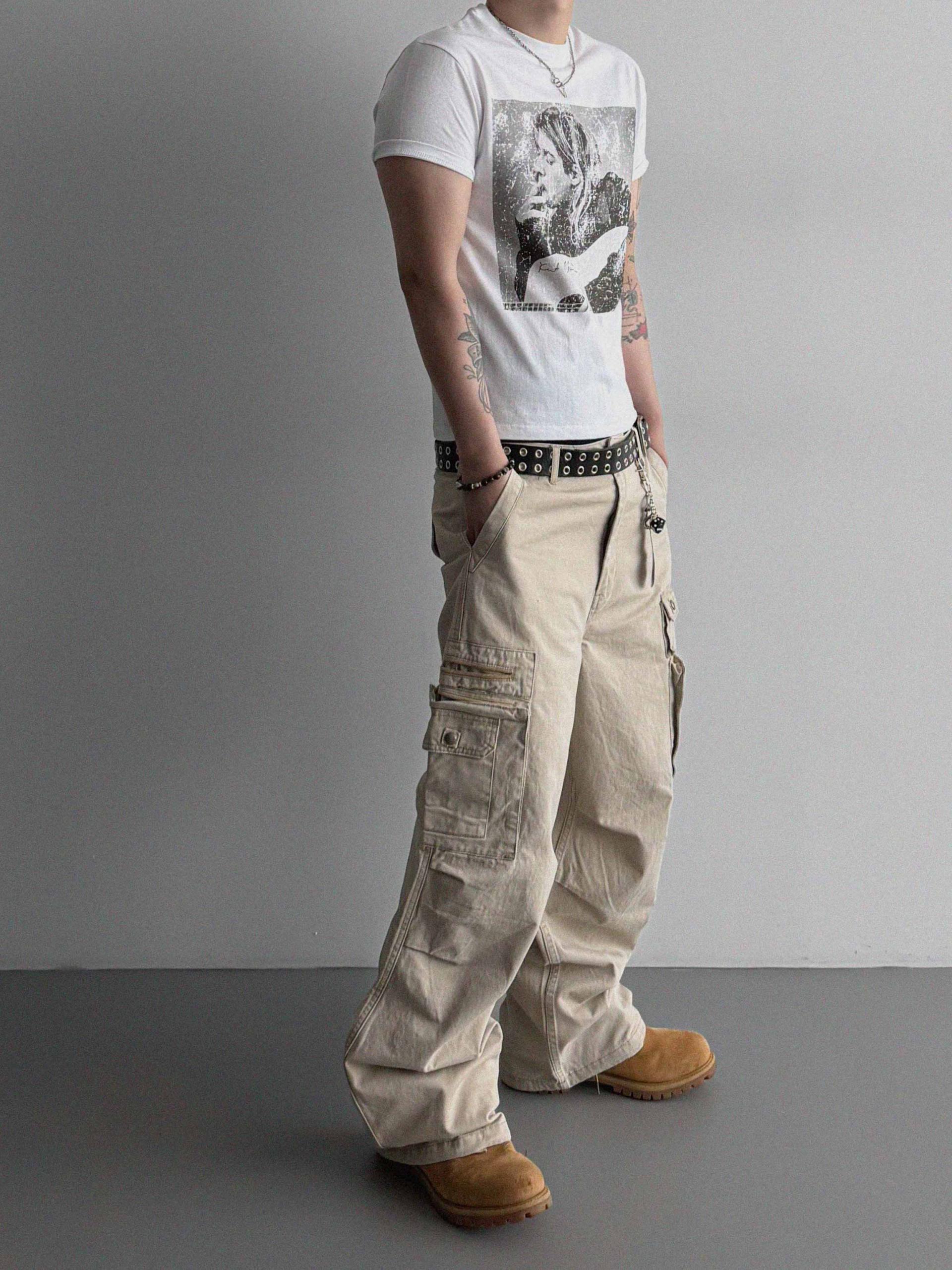 Cut printed muscle half t