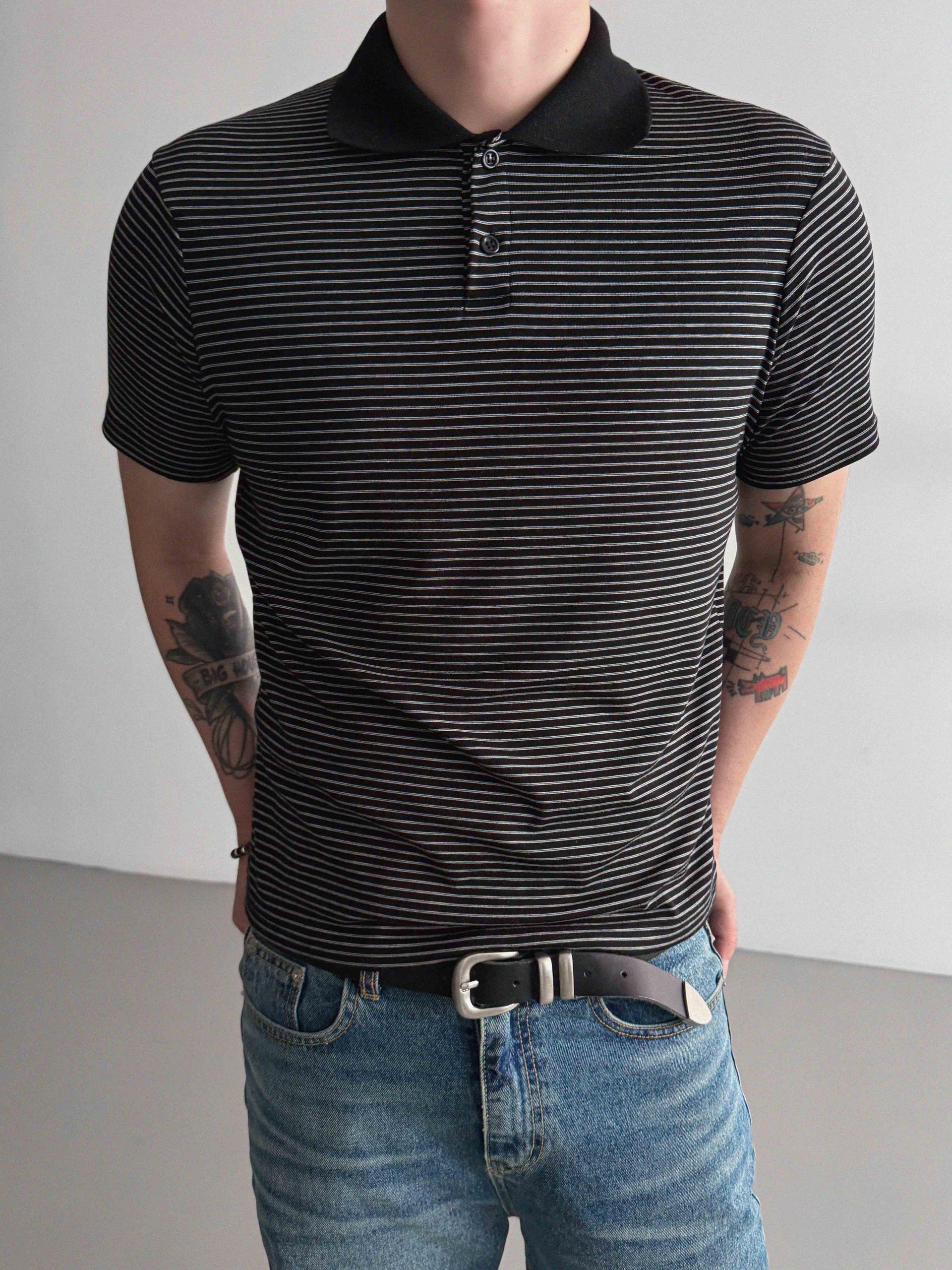 Cult collar half t