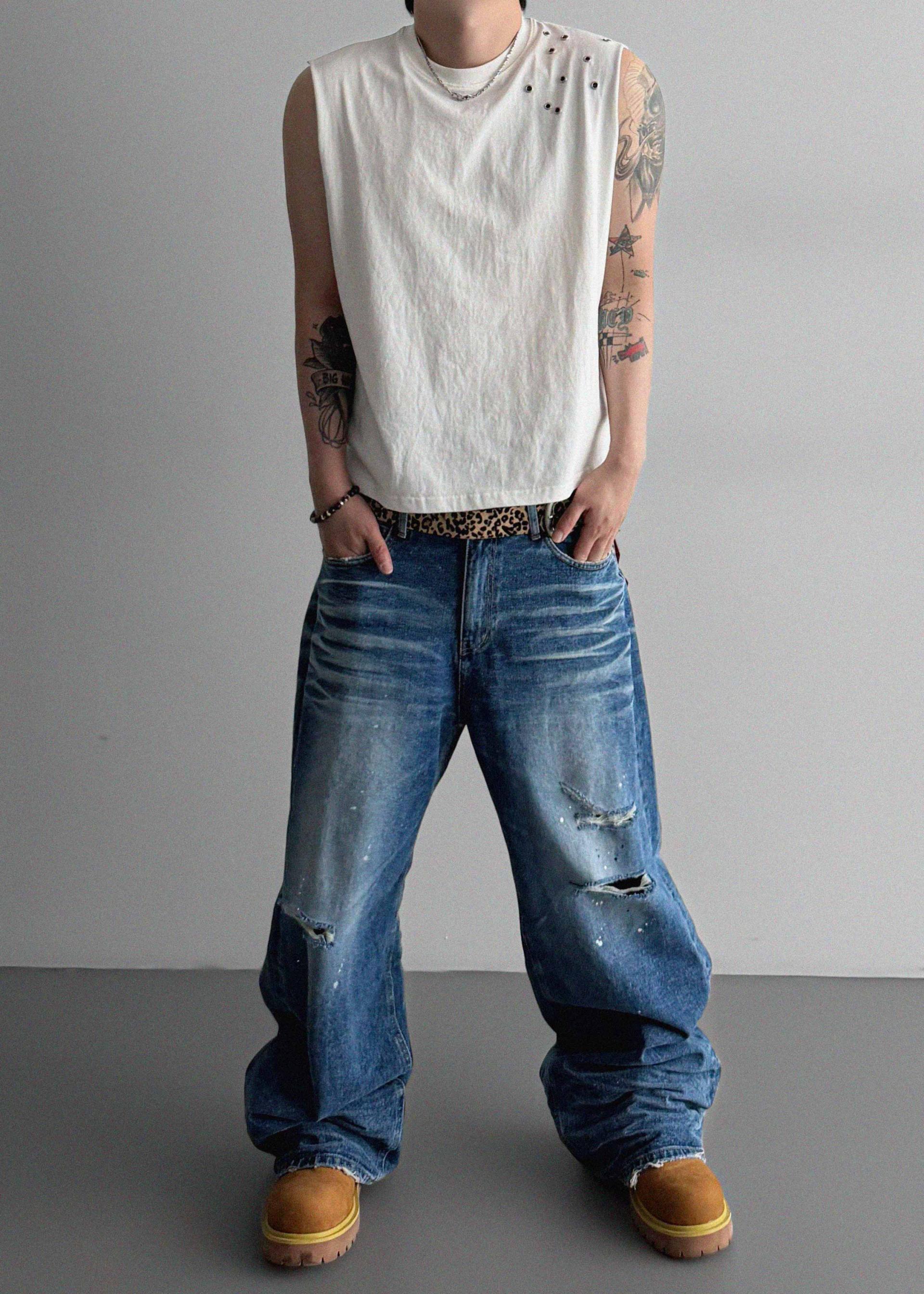 Eyelet shoulder crop sleeveless