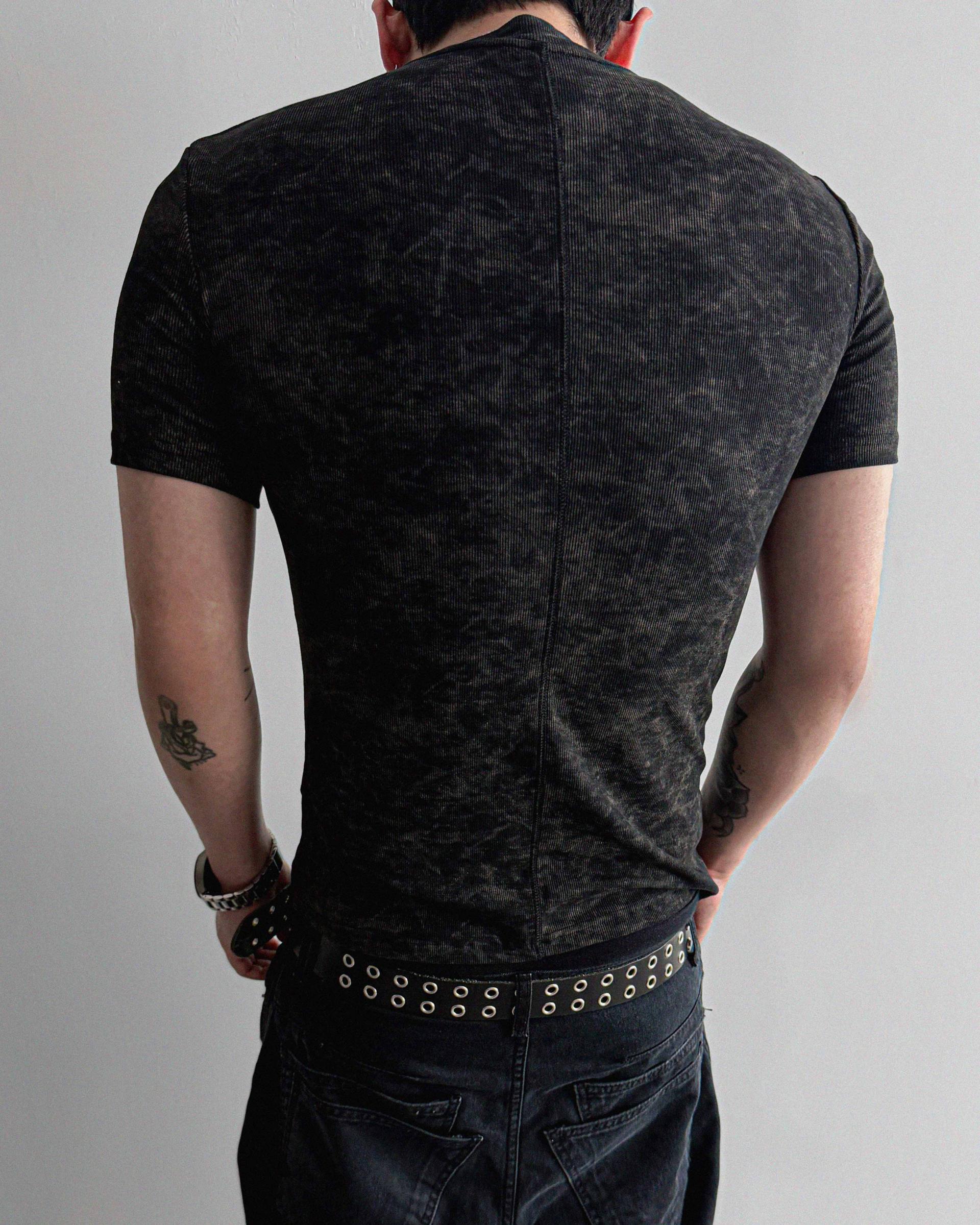Vintage rivet mock neck muscle half t