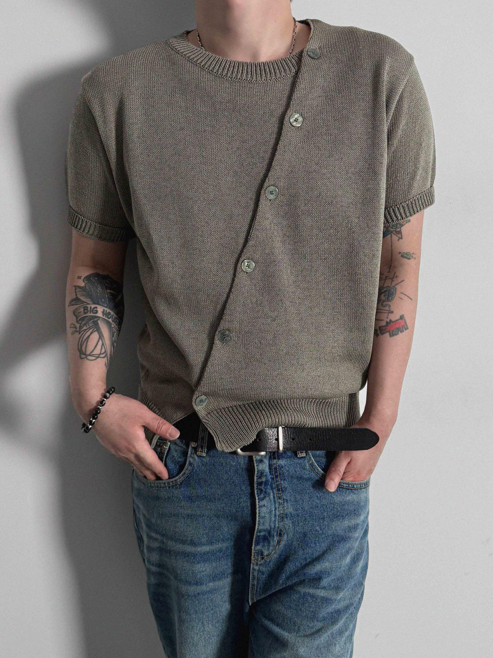Slit button linen knit