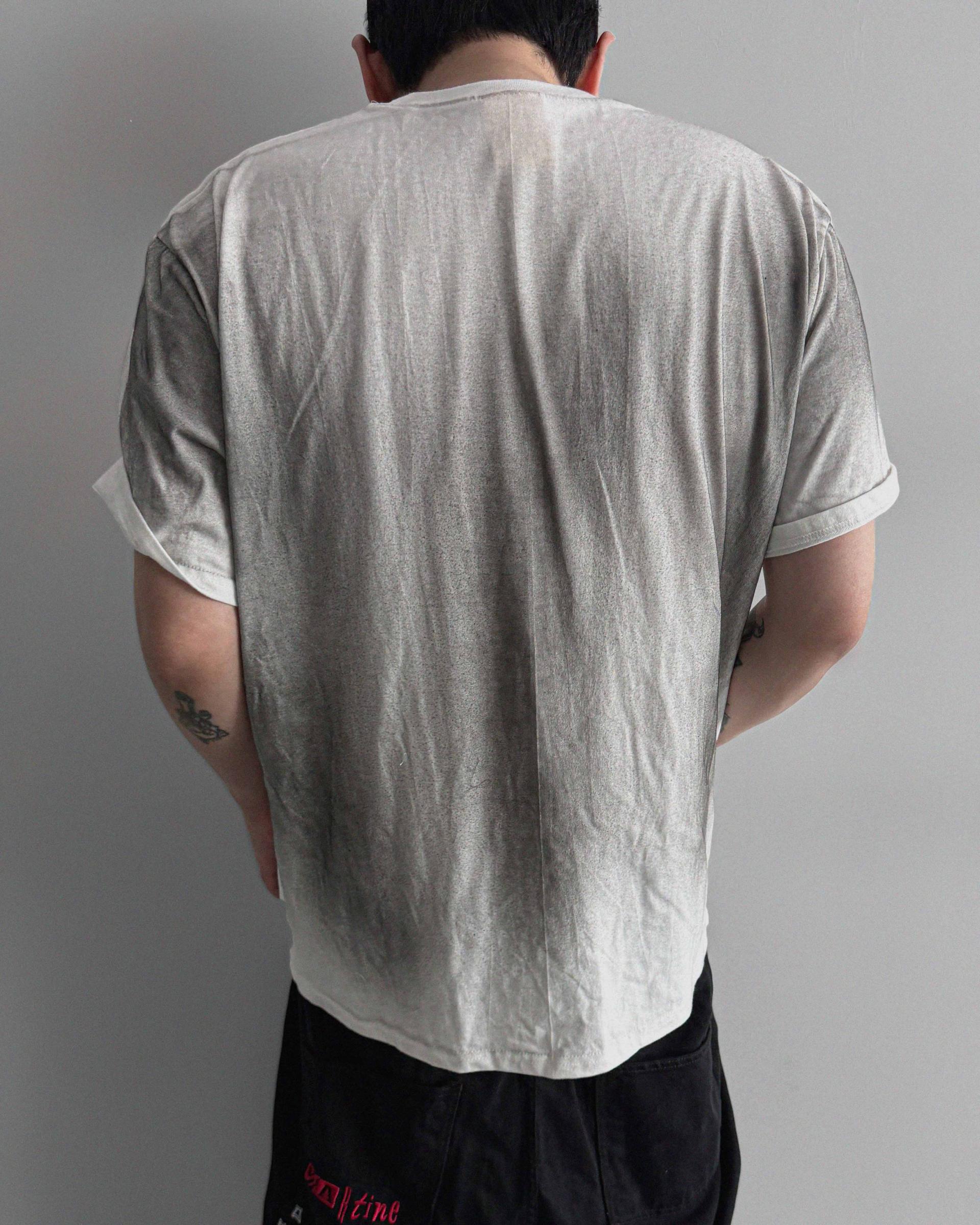 Skull dirty over half t