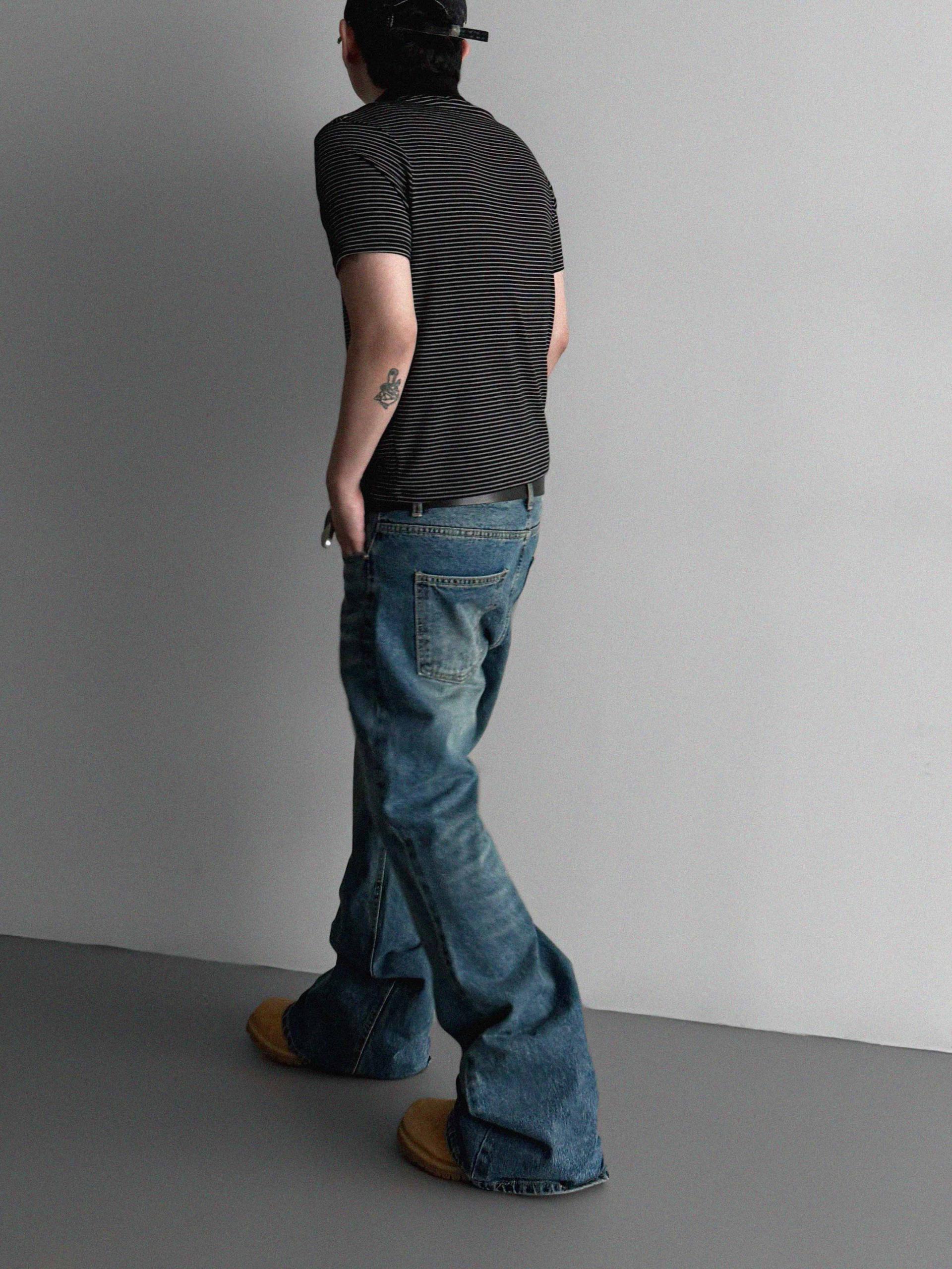 Cult collar half t