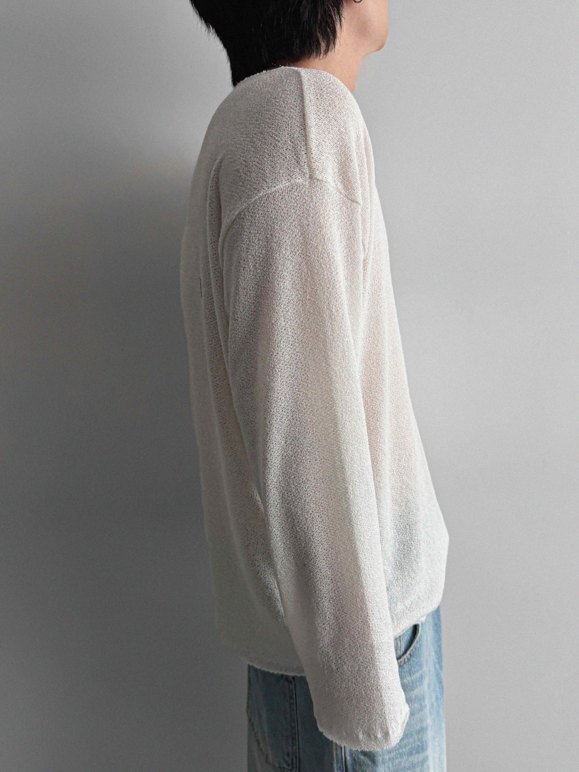 Linen v neck cut out knit