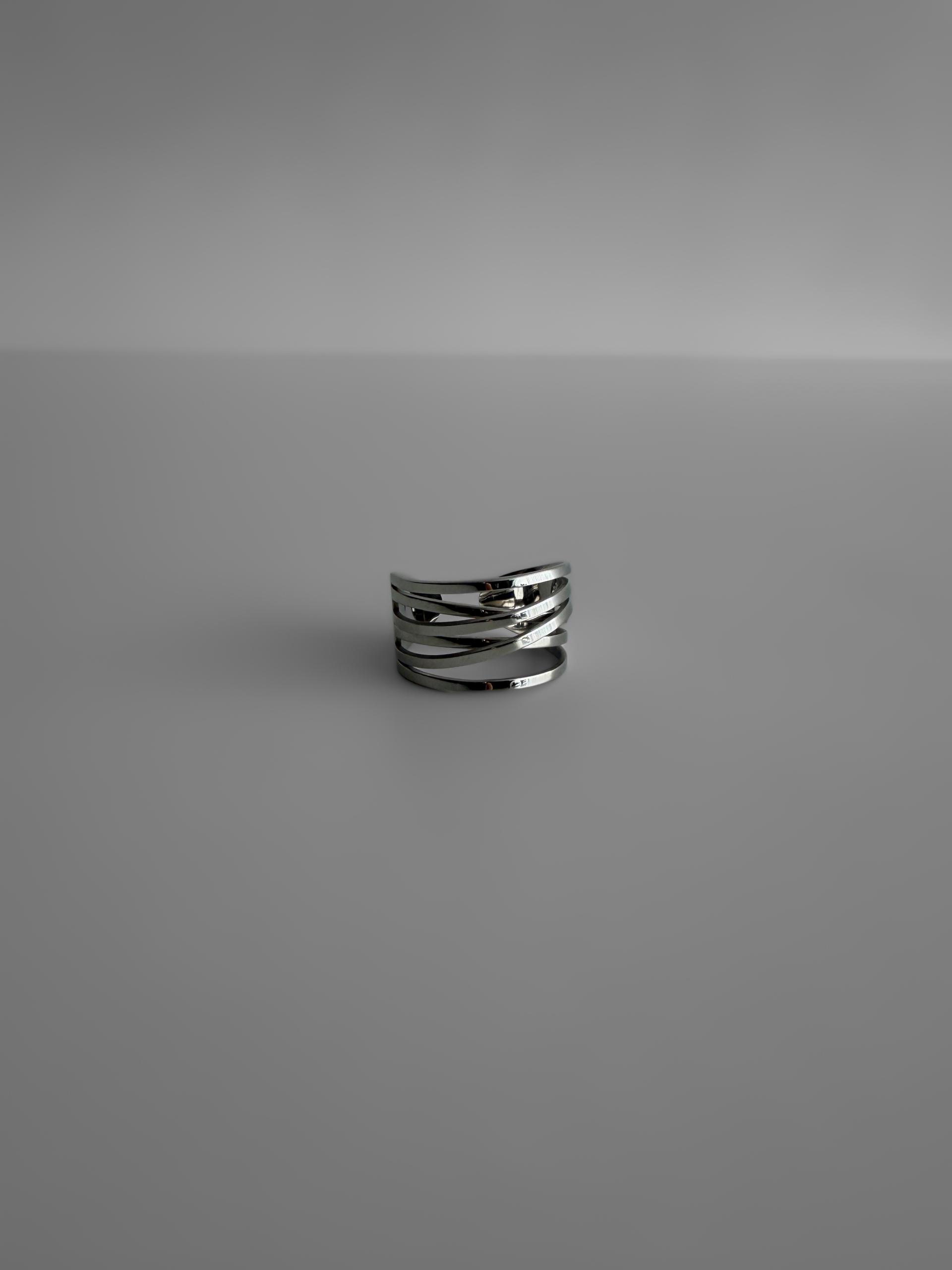 Flow open ring
