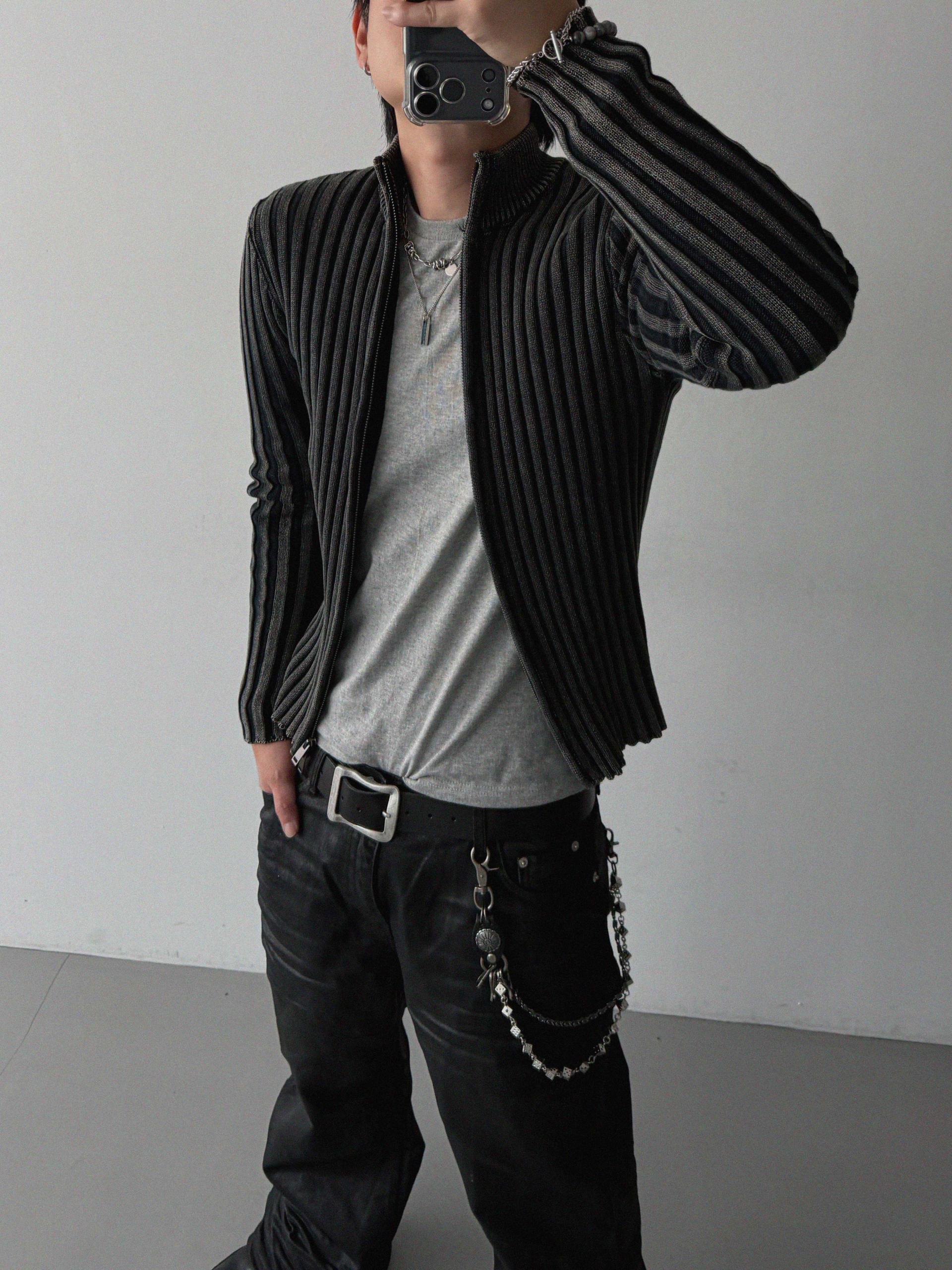 Pigment ribbed muscle knit zip-up