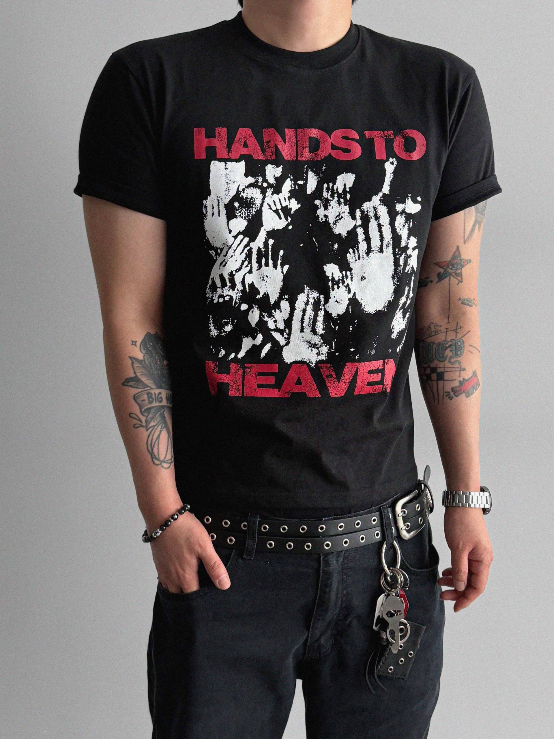 Hands to heaven cool air crop half t