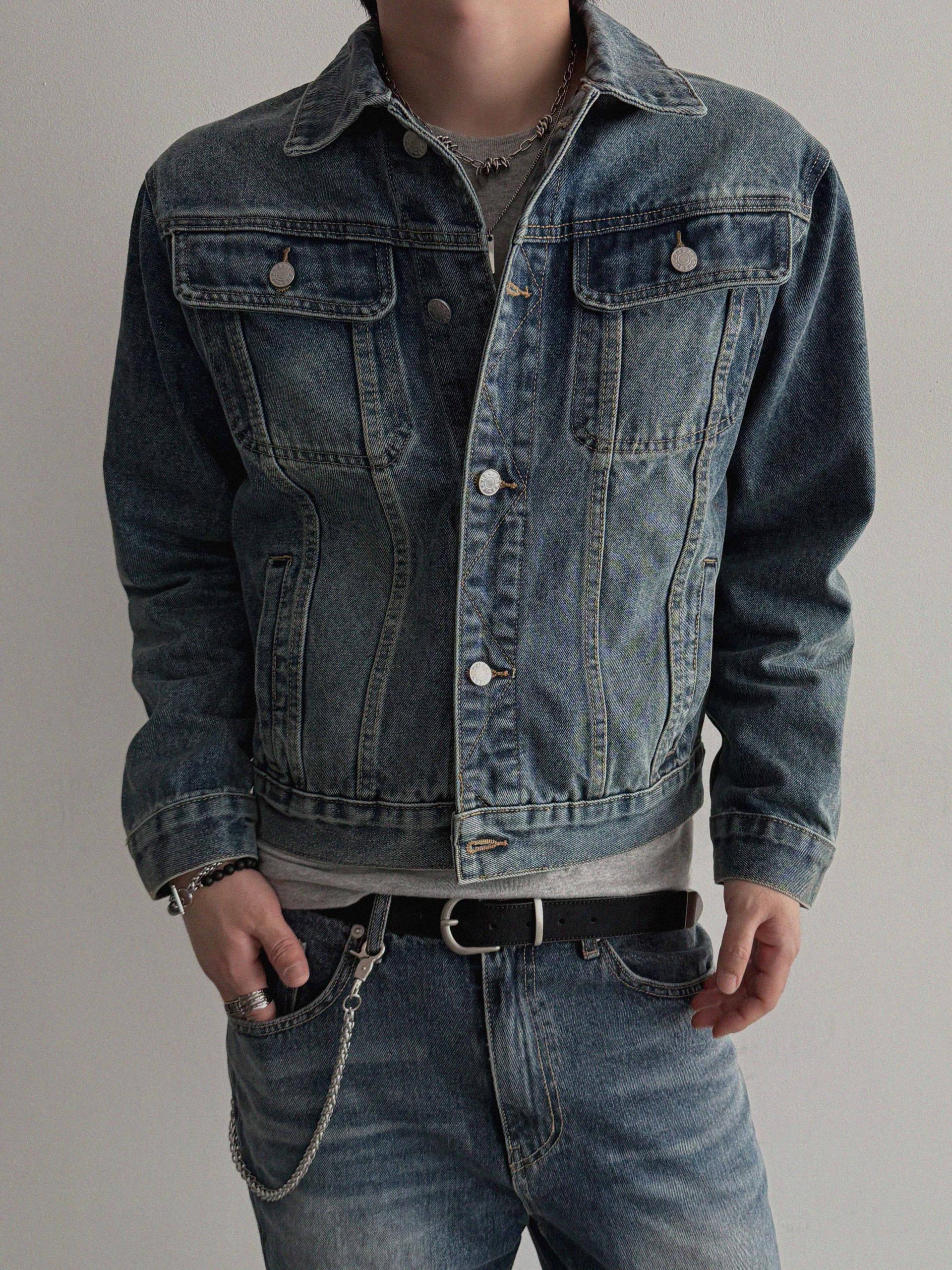 Minimal basic crop denim jacket