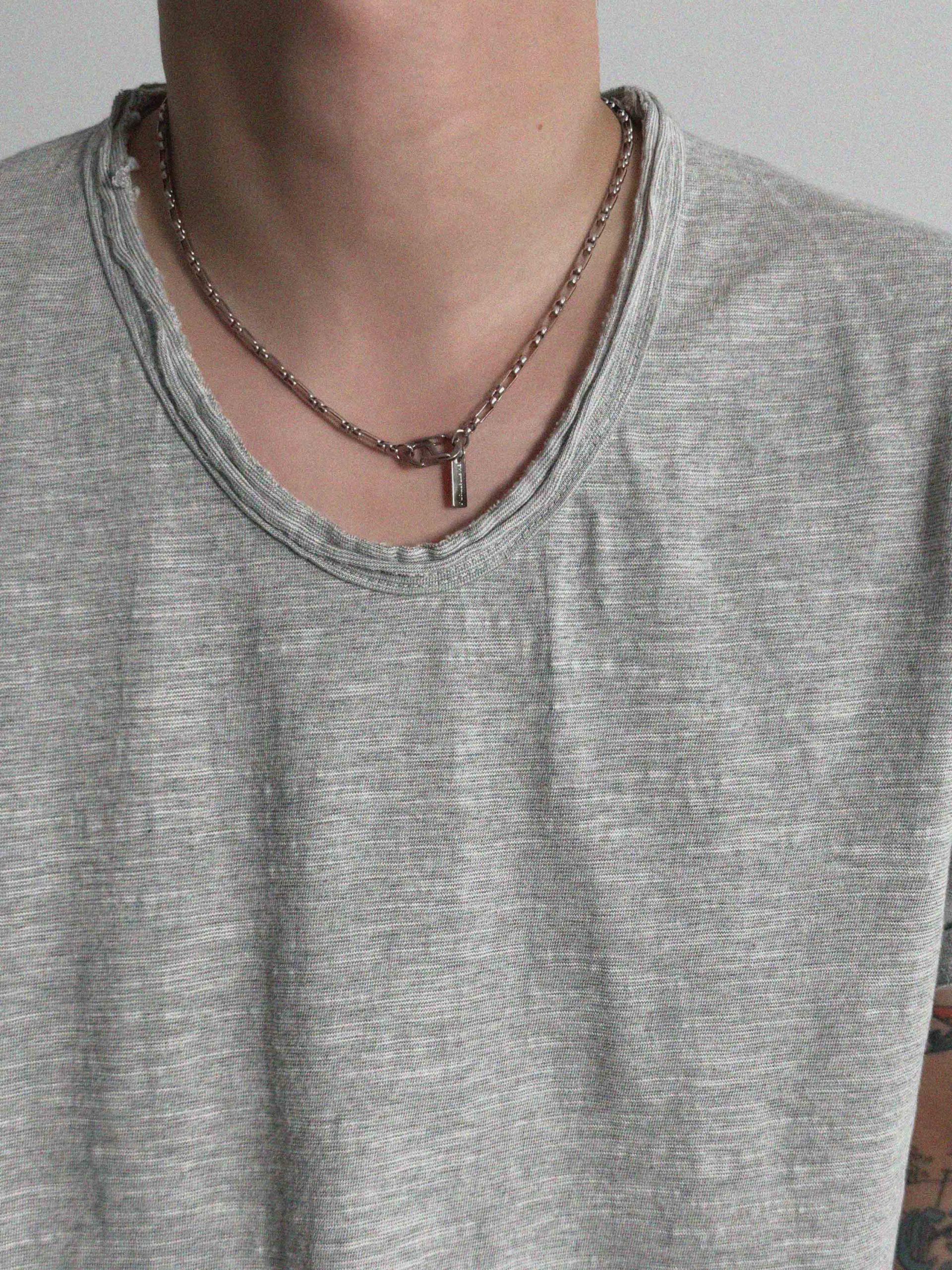 Slab cut u-neck half t