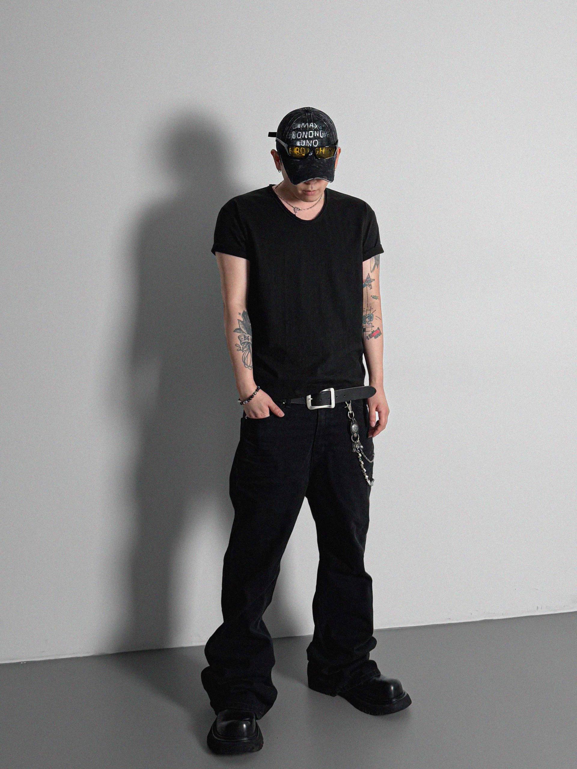 Slab cut u-neck half t