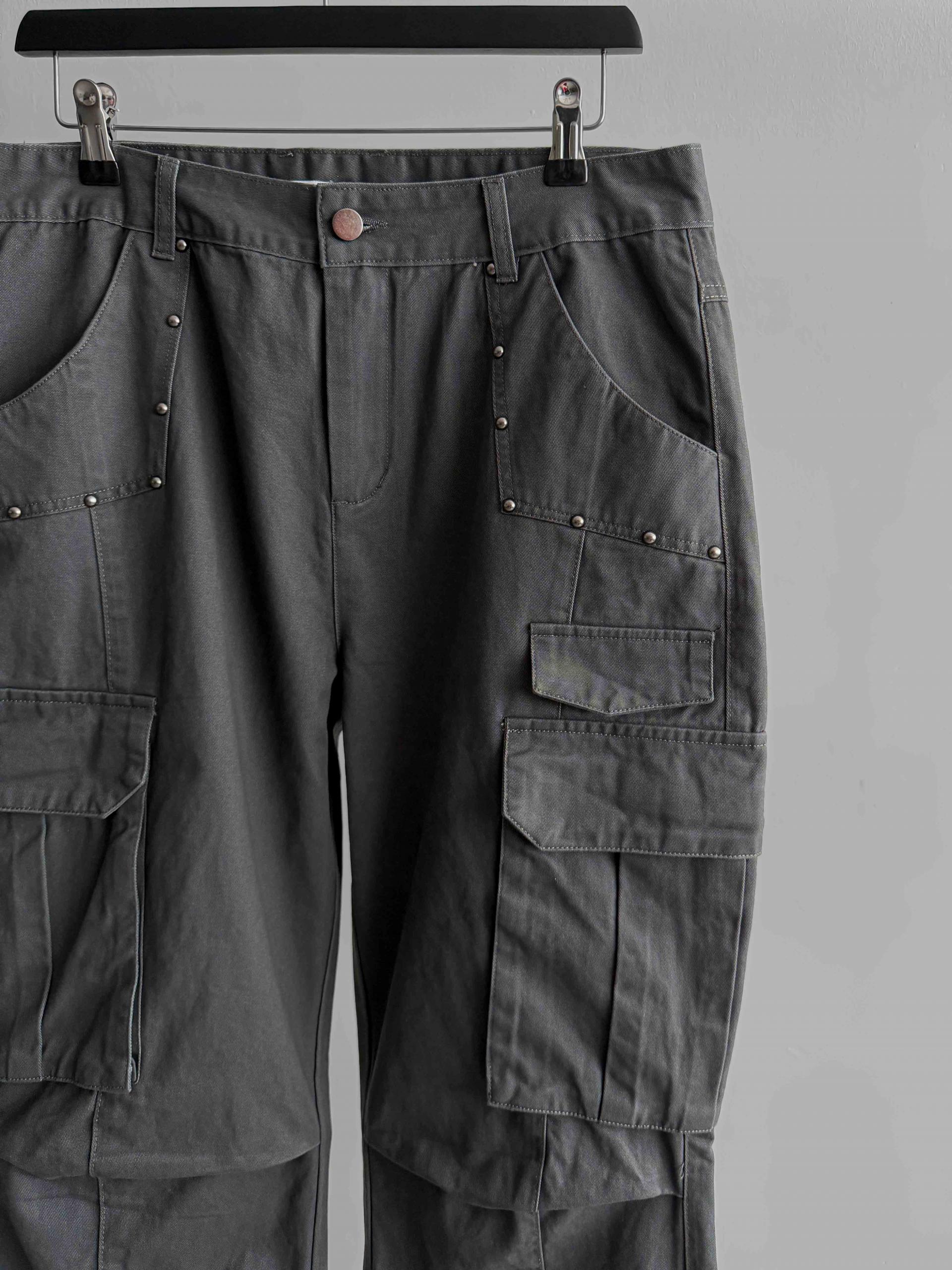 Dying stud cargo flared pants