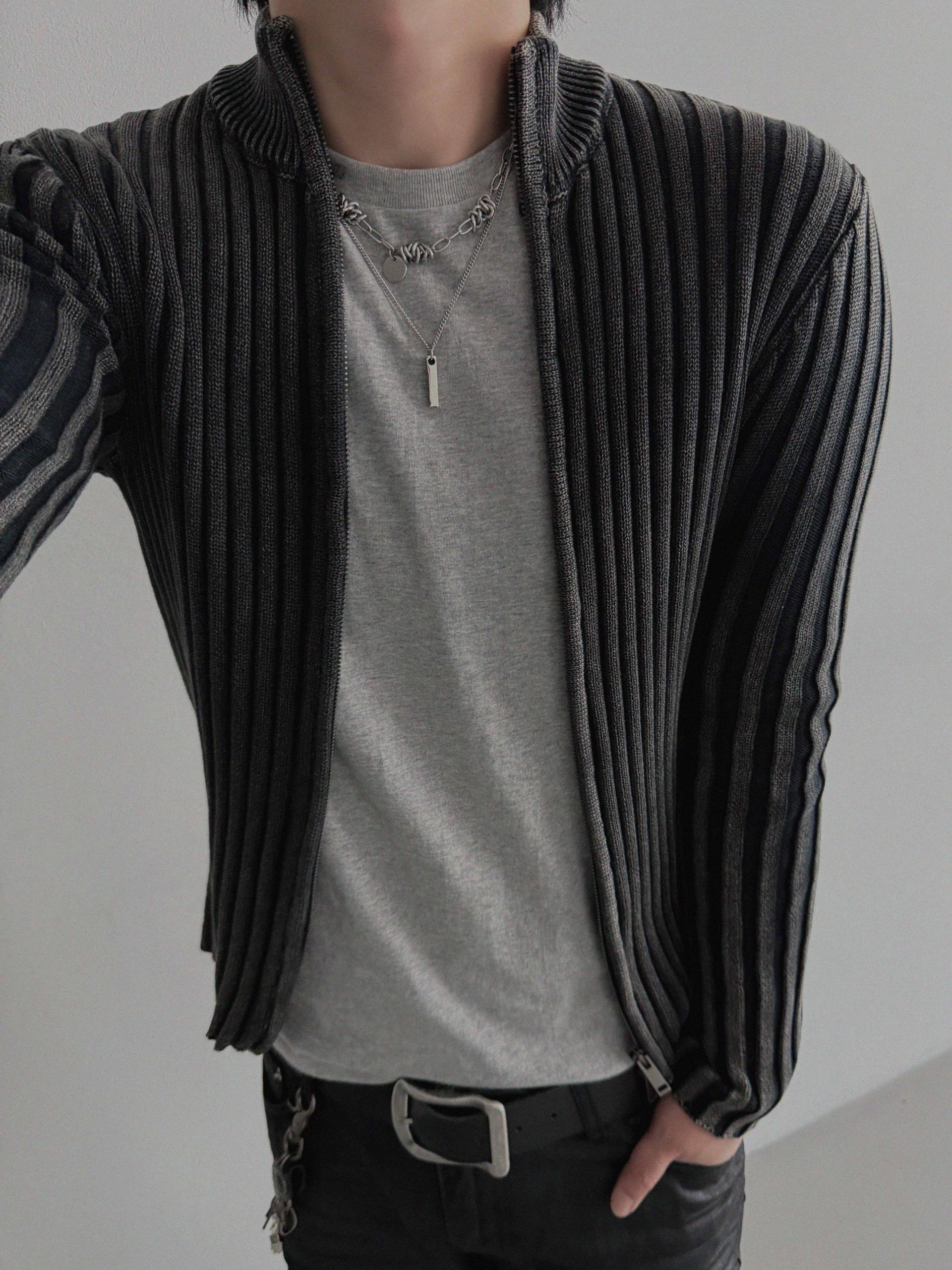 Pigment ribbed muscle knit zip-up