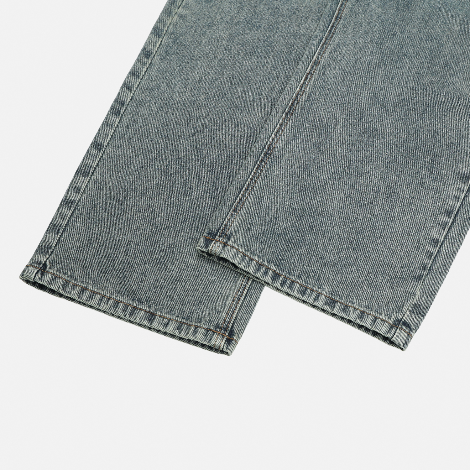 Star lettering curved denim pants