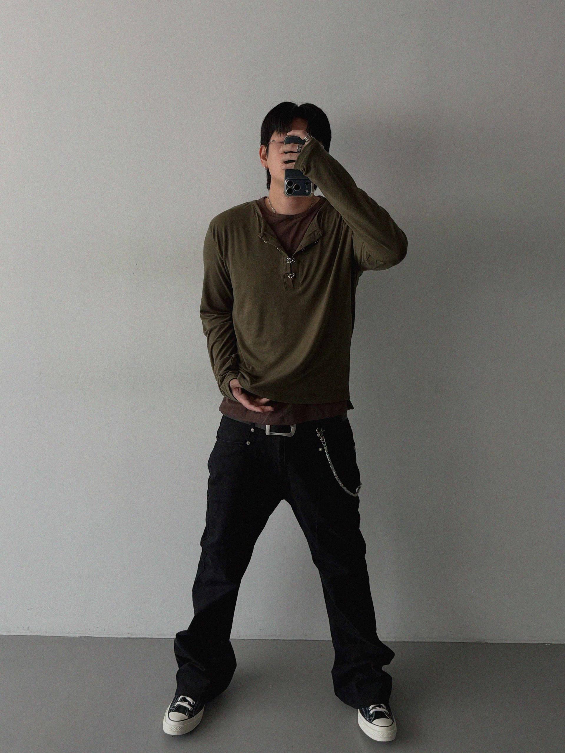 Cinch baek Saging Flare Pants