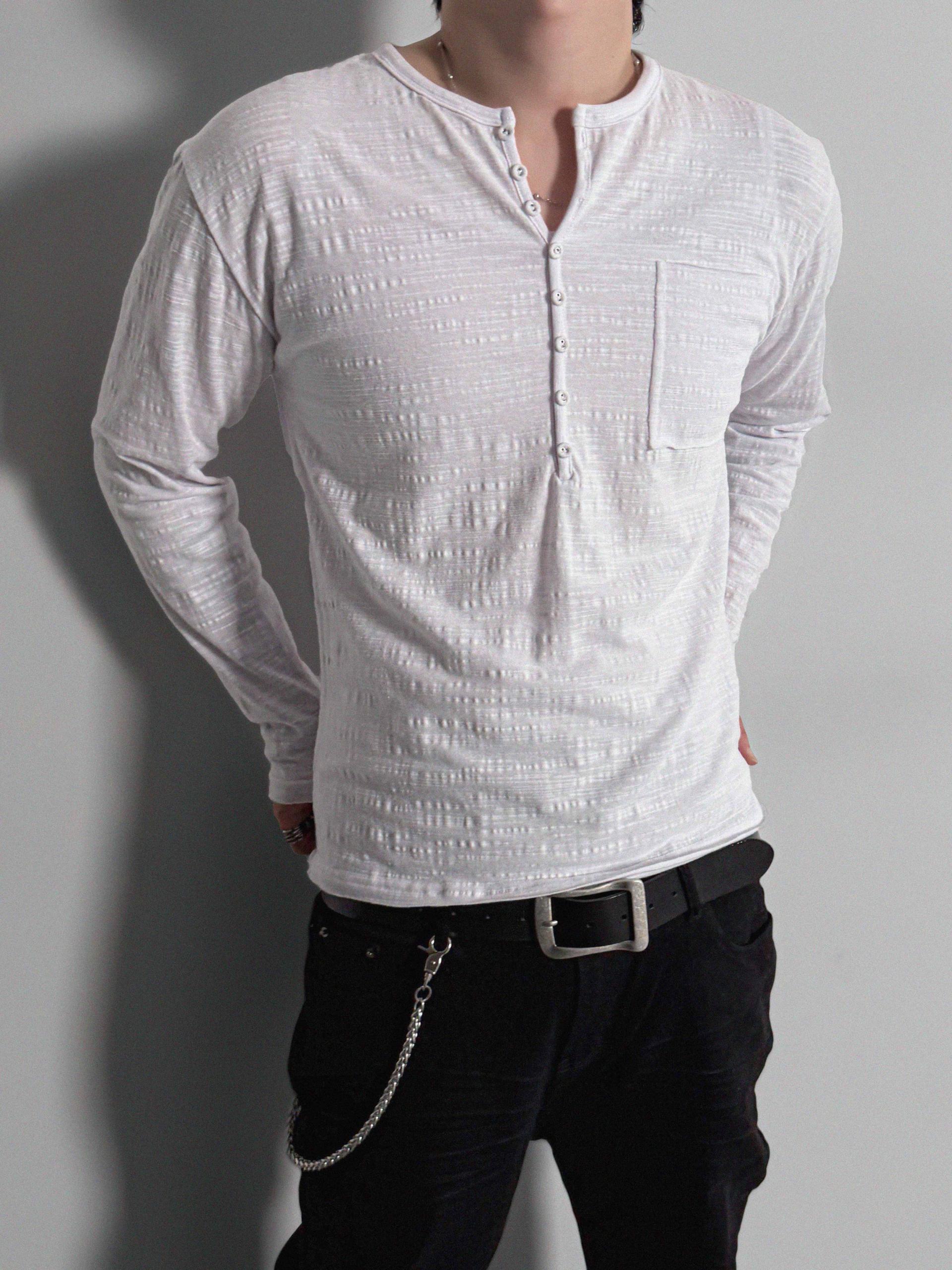 Button slub henley neck slim t