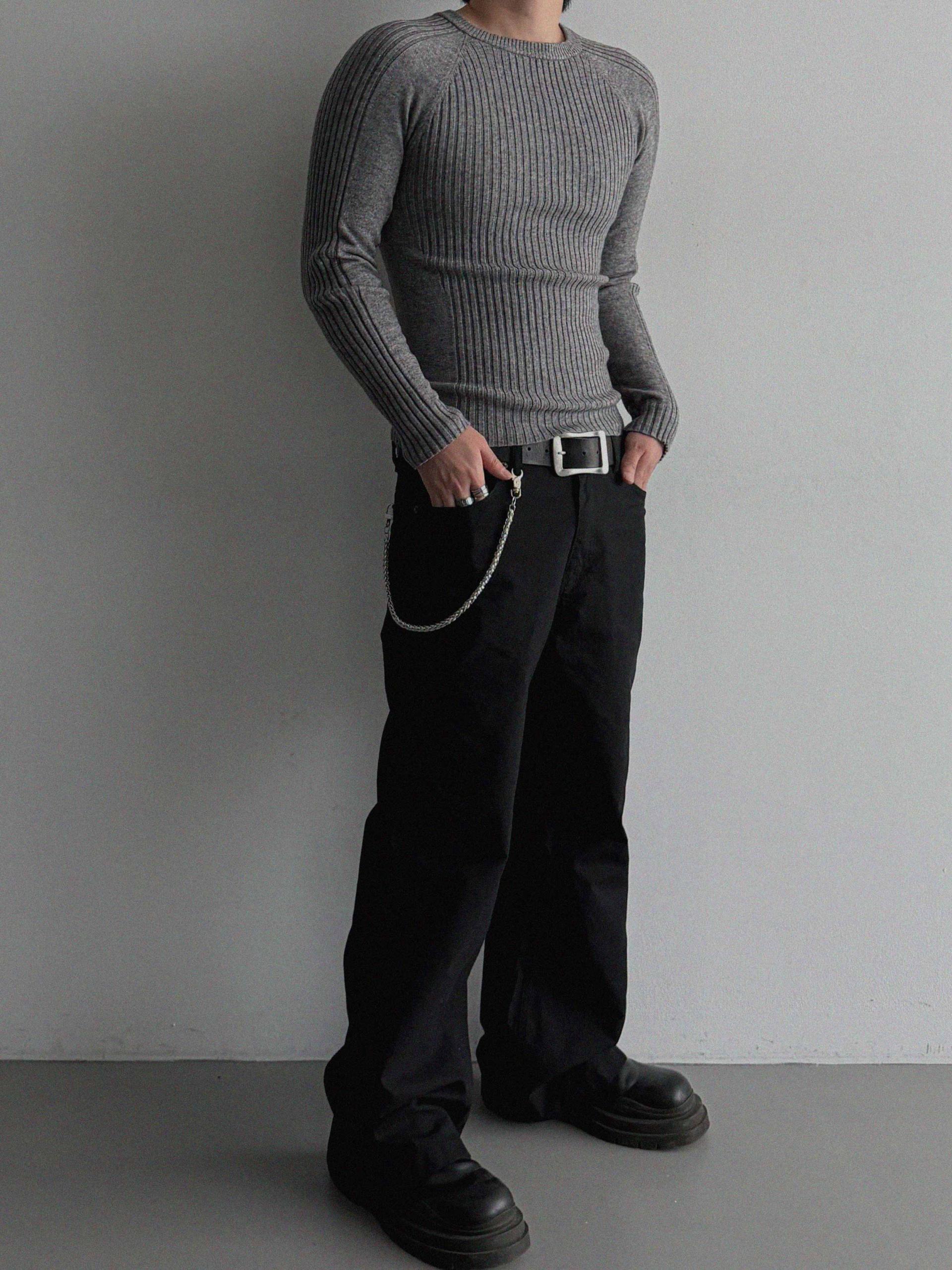 Irregular ribbed raglan muscle knit