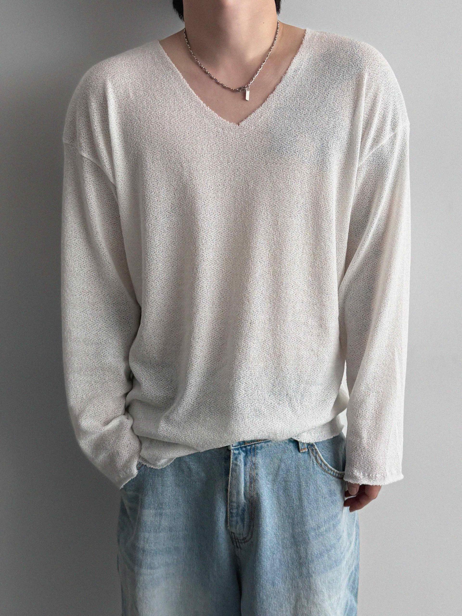 Linen v neck cut out knit