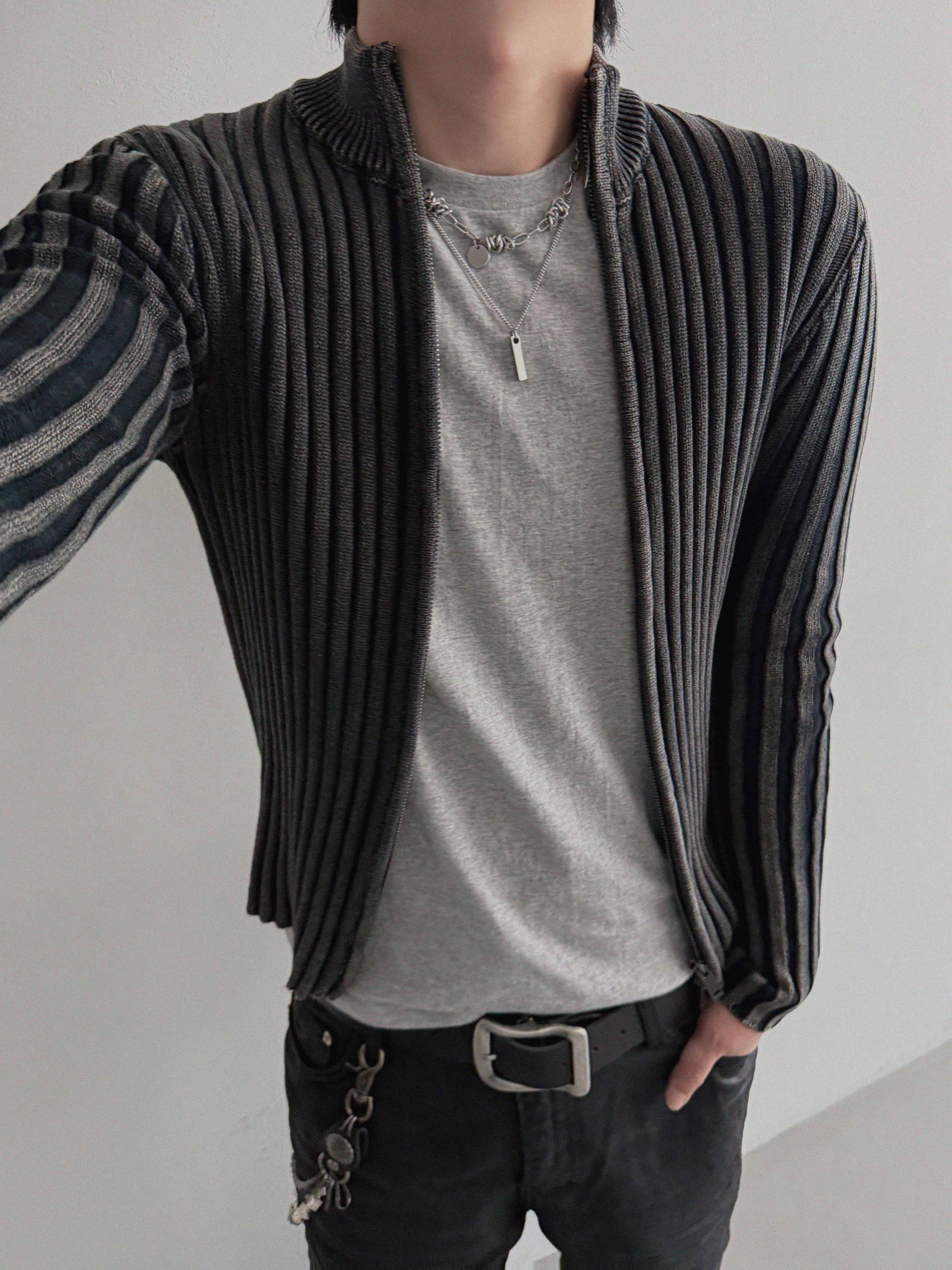 Pigment ribbed muscle knit zip-up