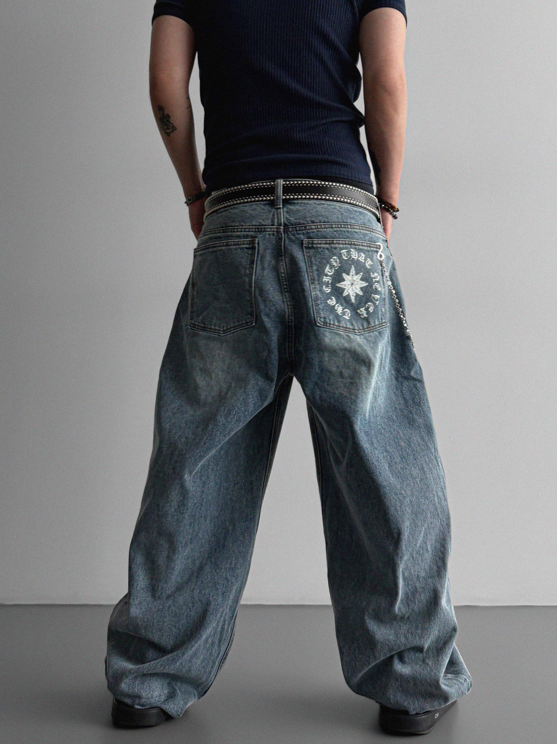 Star lettering curved denim pants