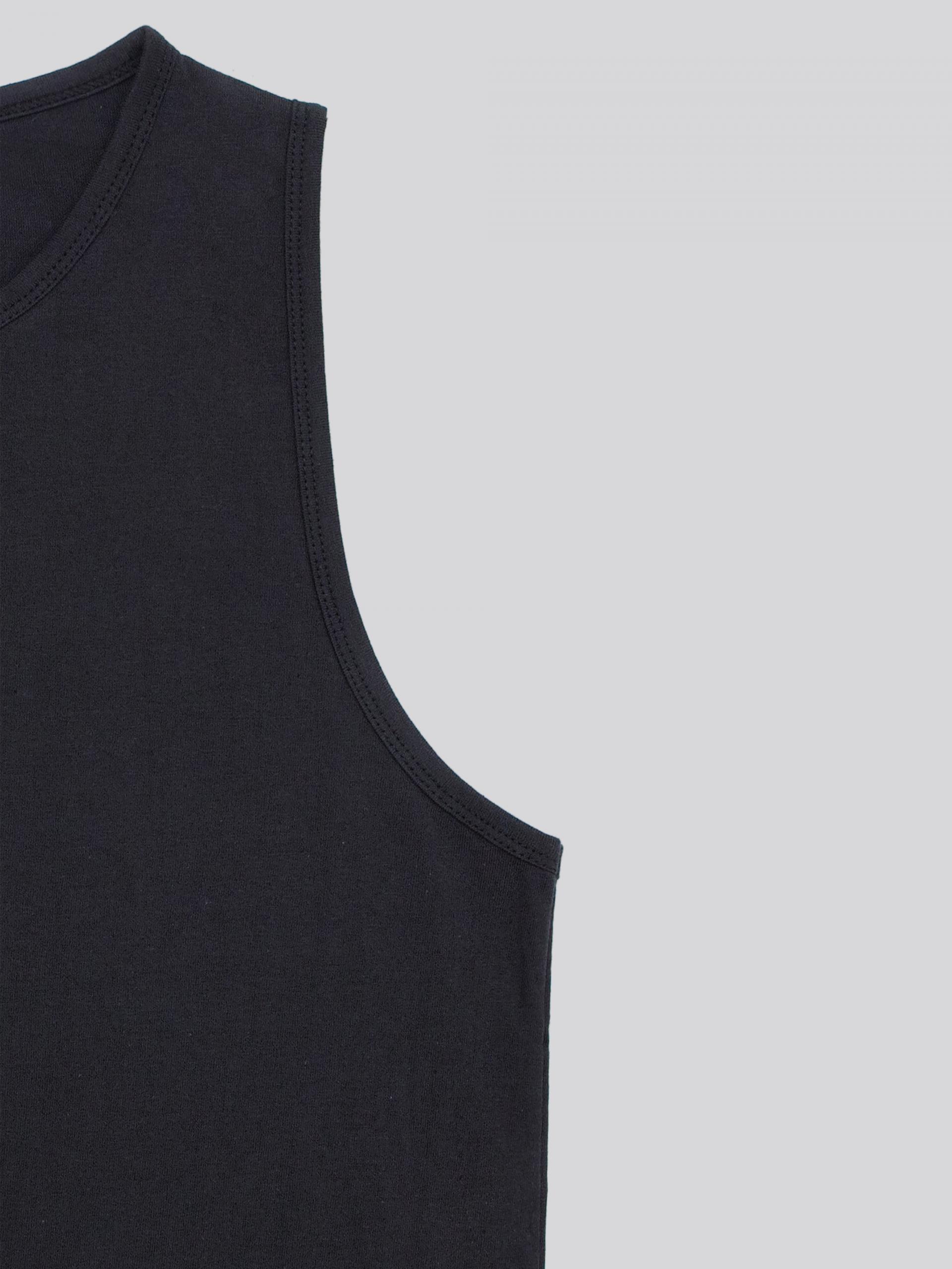 Steel button henry neck crop sleeveless