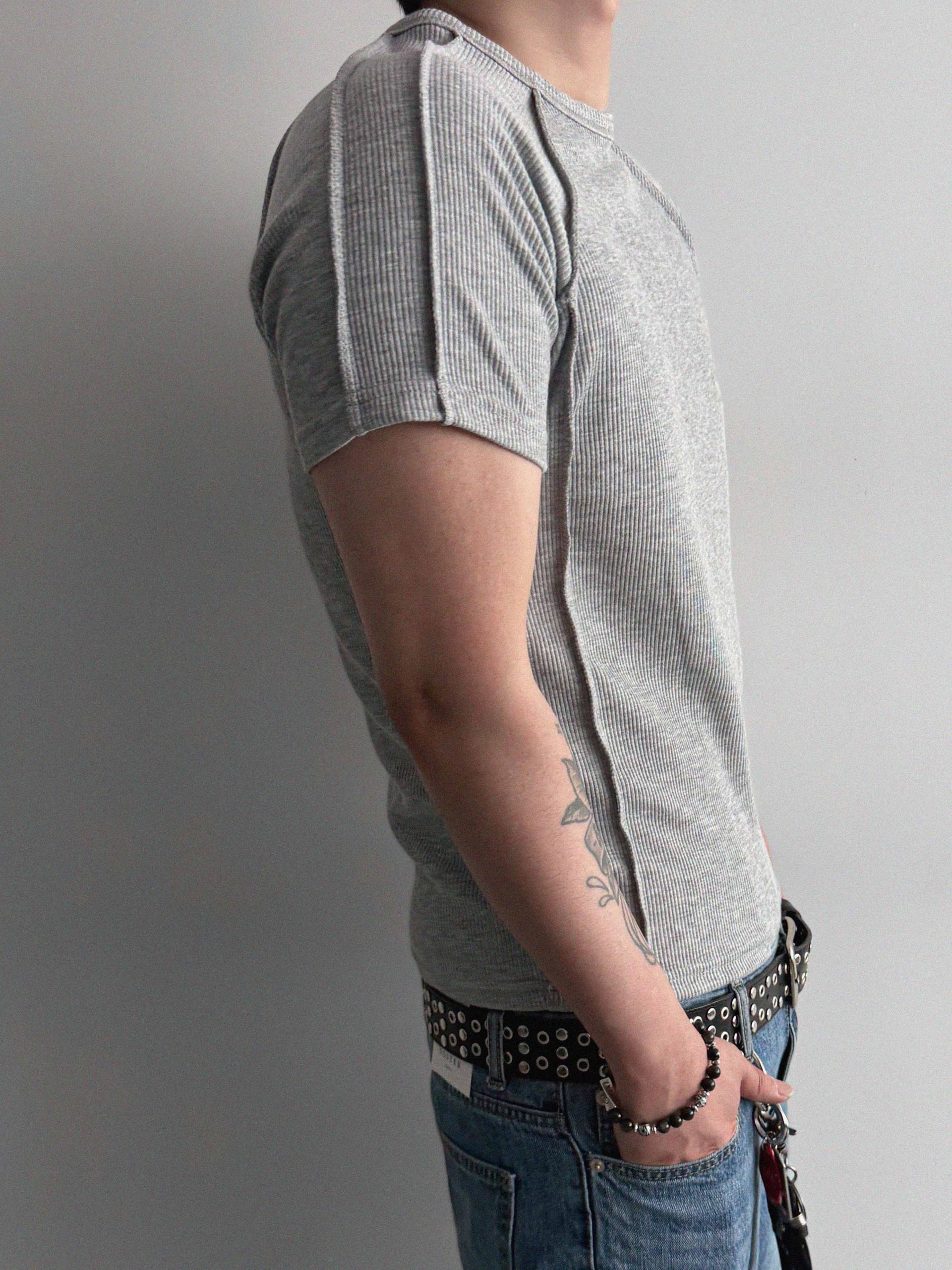 Outside incision ribbed muscle half t