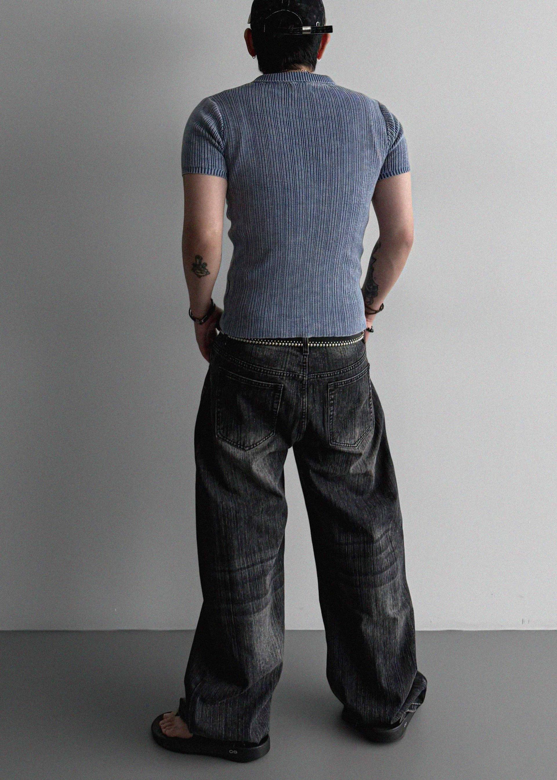 Garments ribbed collar muscle half T