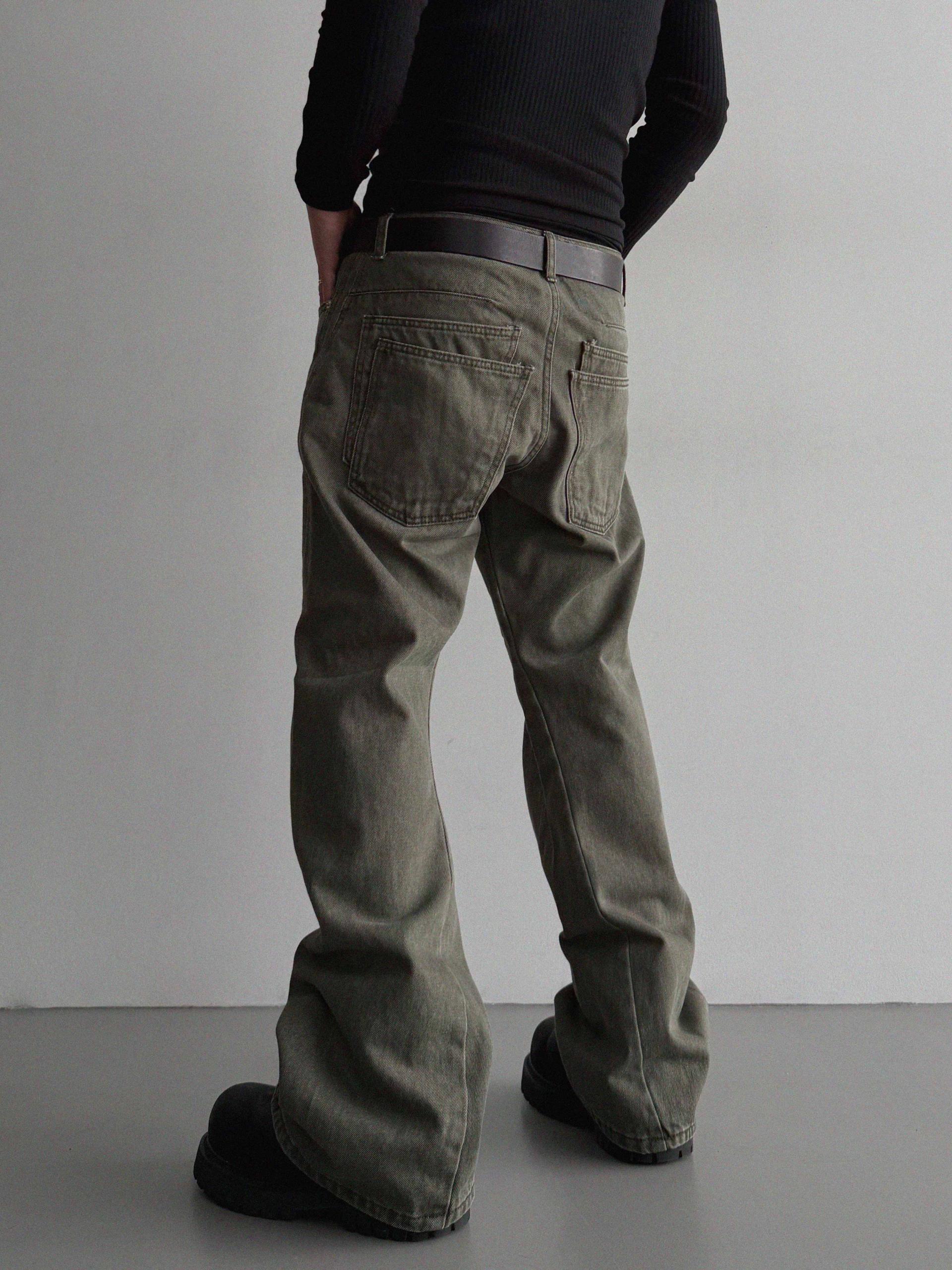 FW Double pocket curved flare pants
