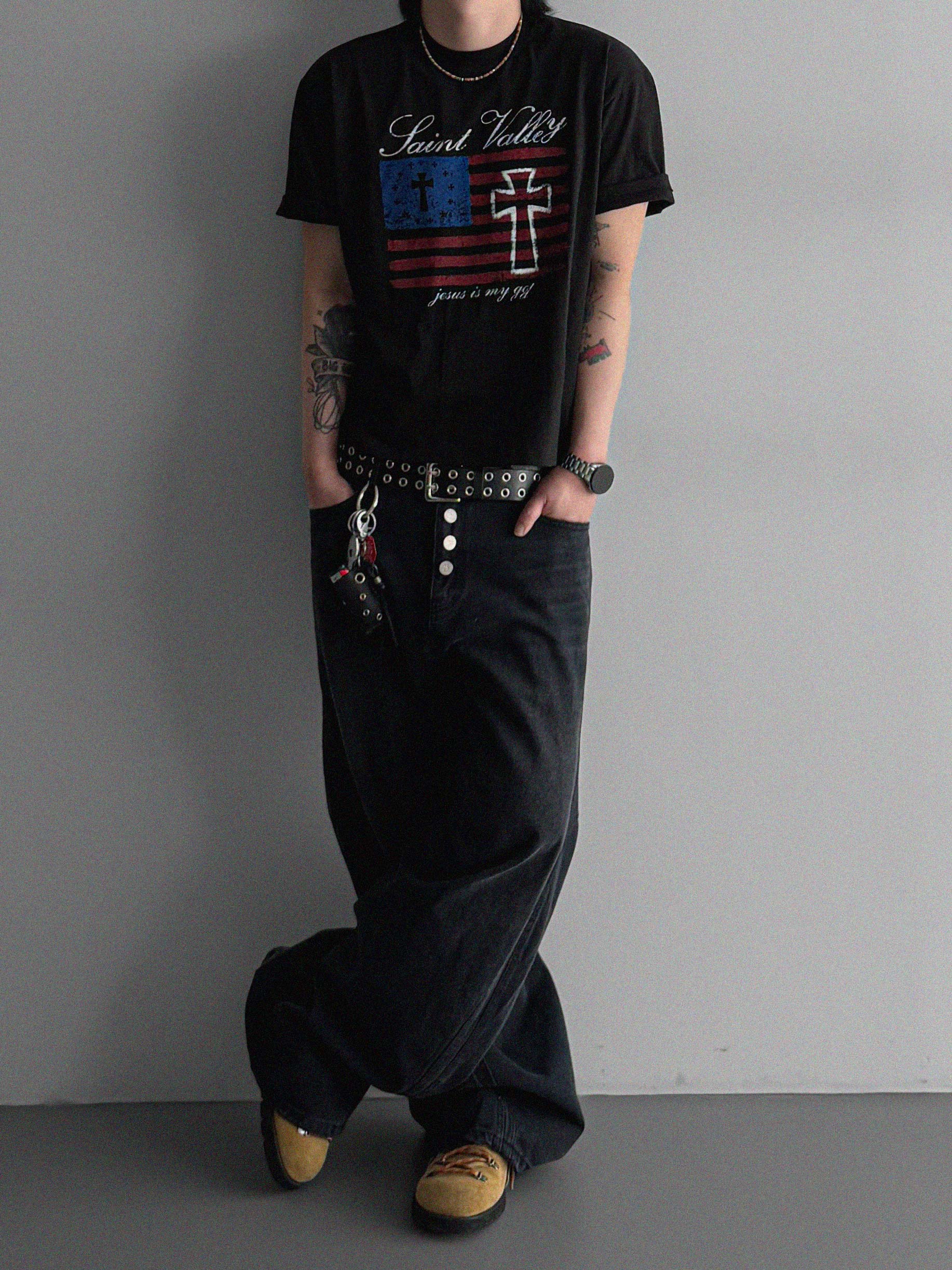 Cross and Stripes crop half t