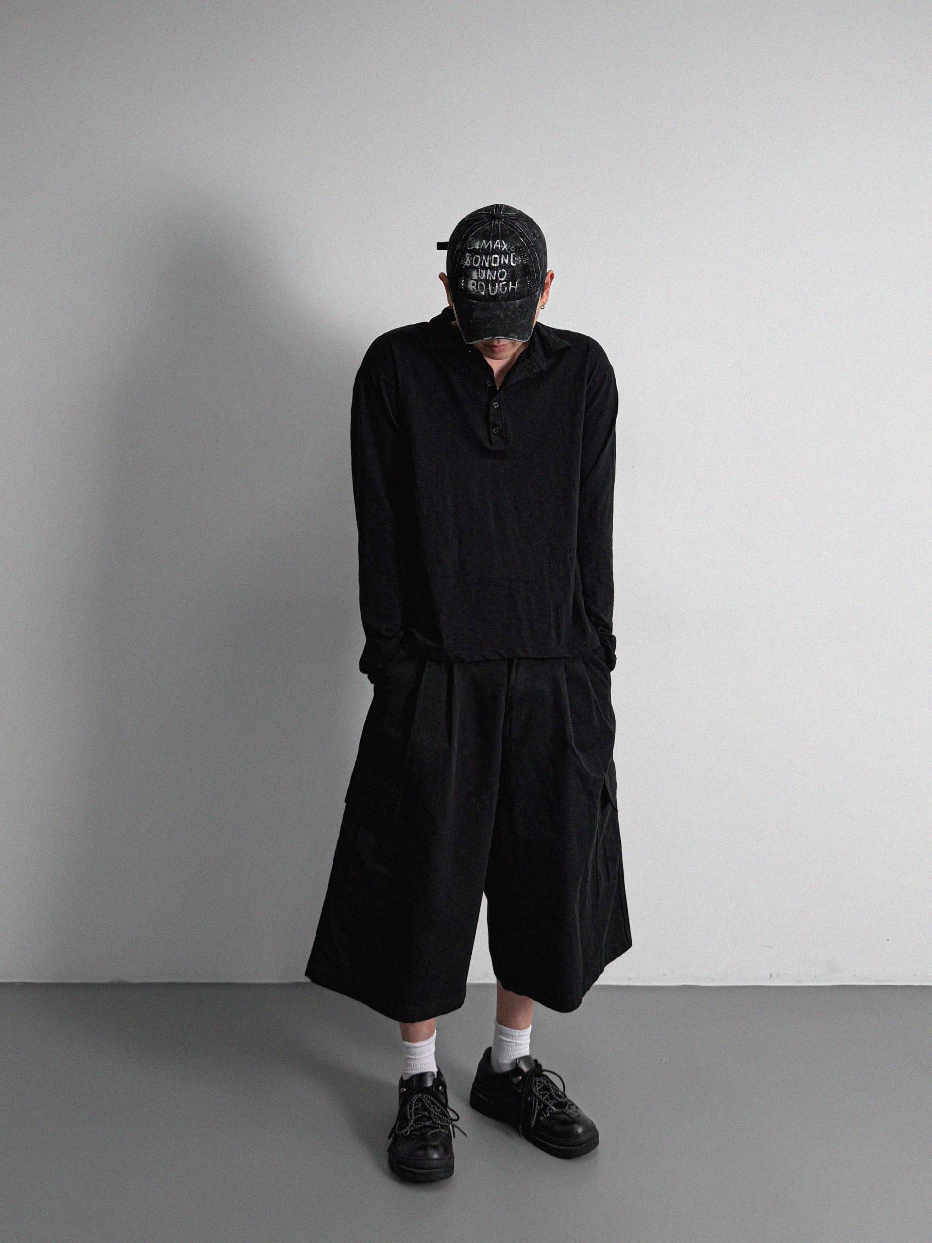 Pintuck bermuda cargo pants