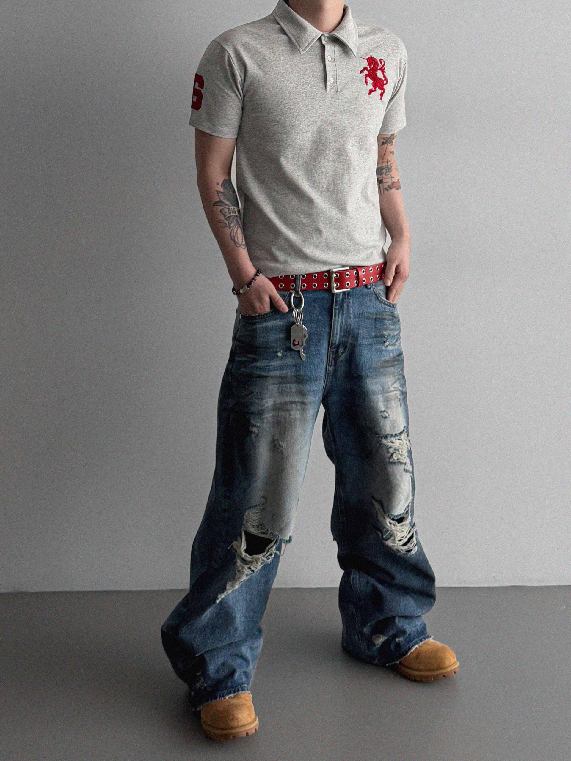 Super destroyed denim pants