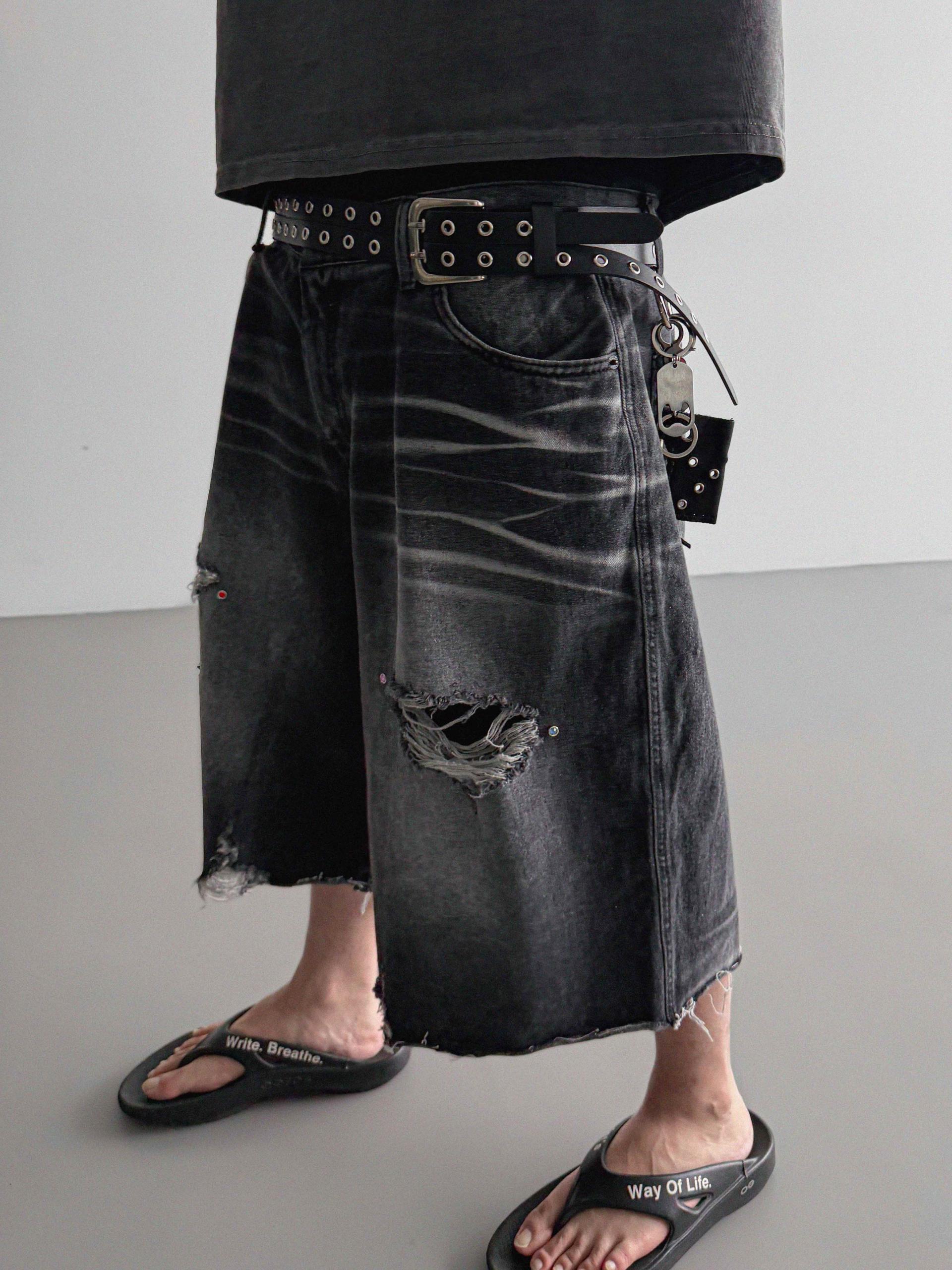 Cubic vintage denim bermuda pants