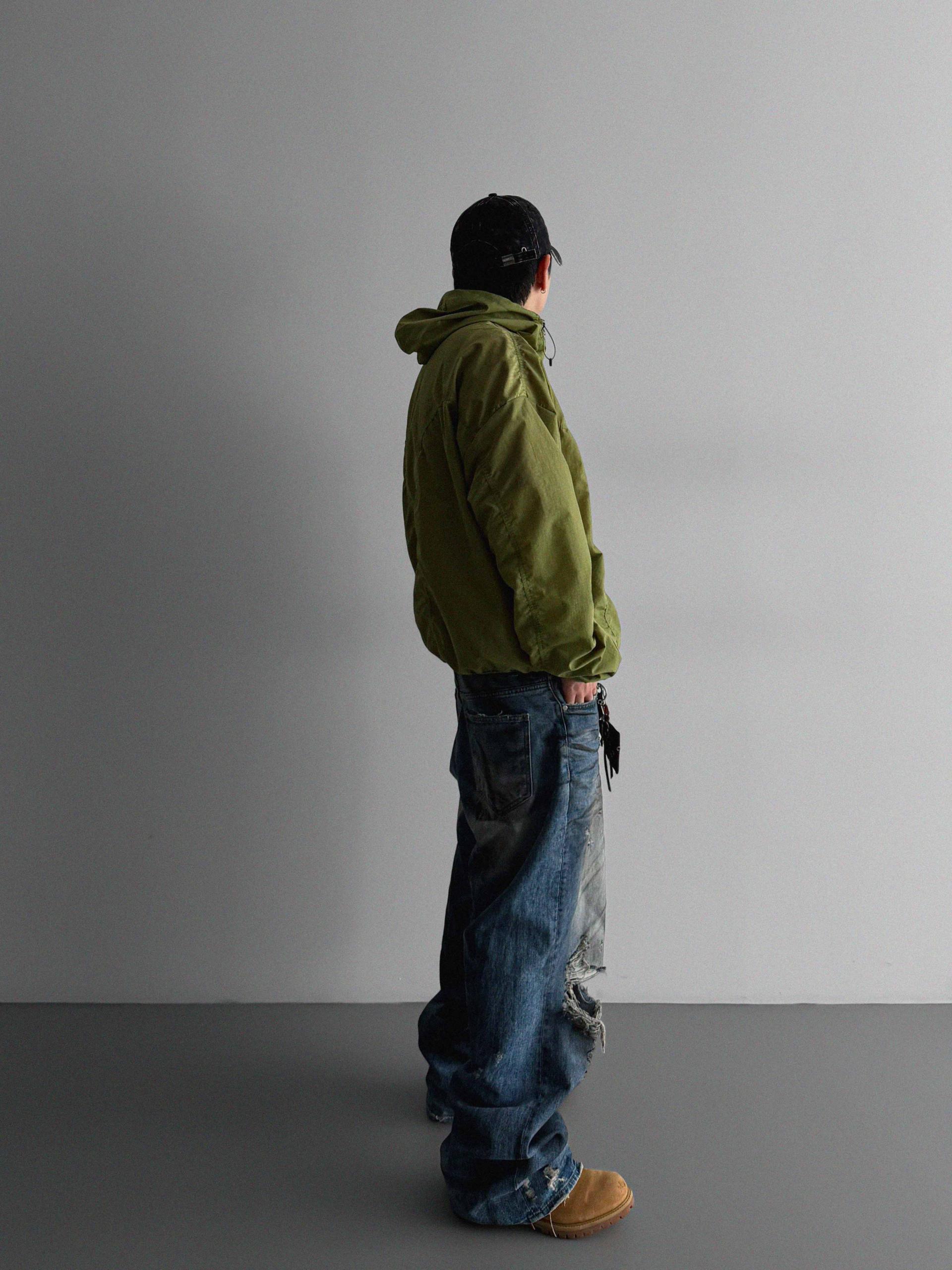 Core shirring waterproof hooded jacket