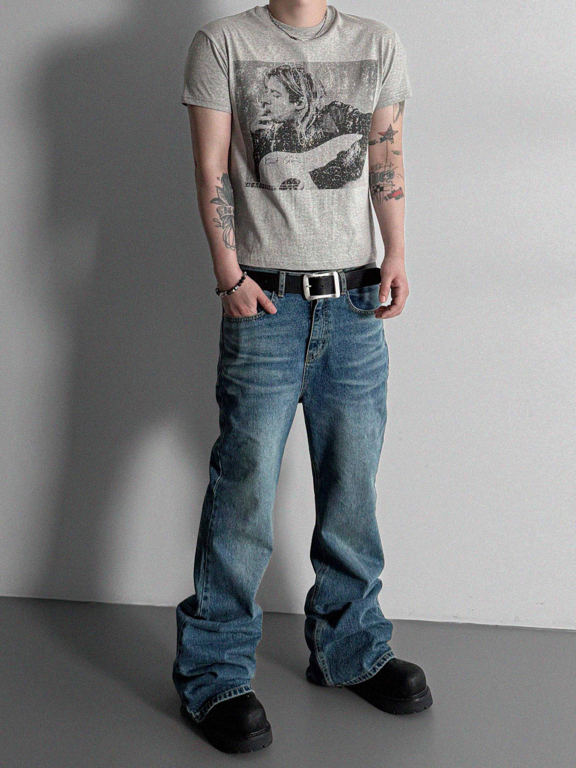 Cut printed muscle half t