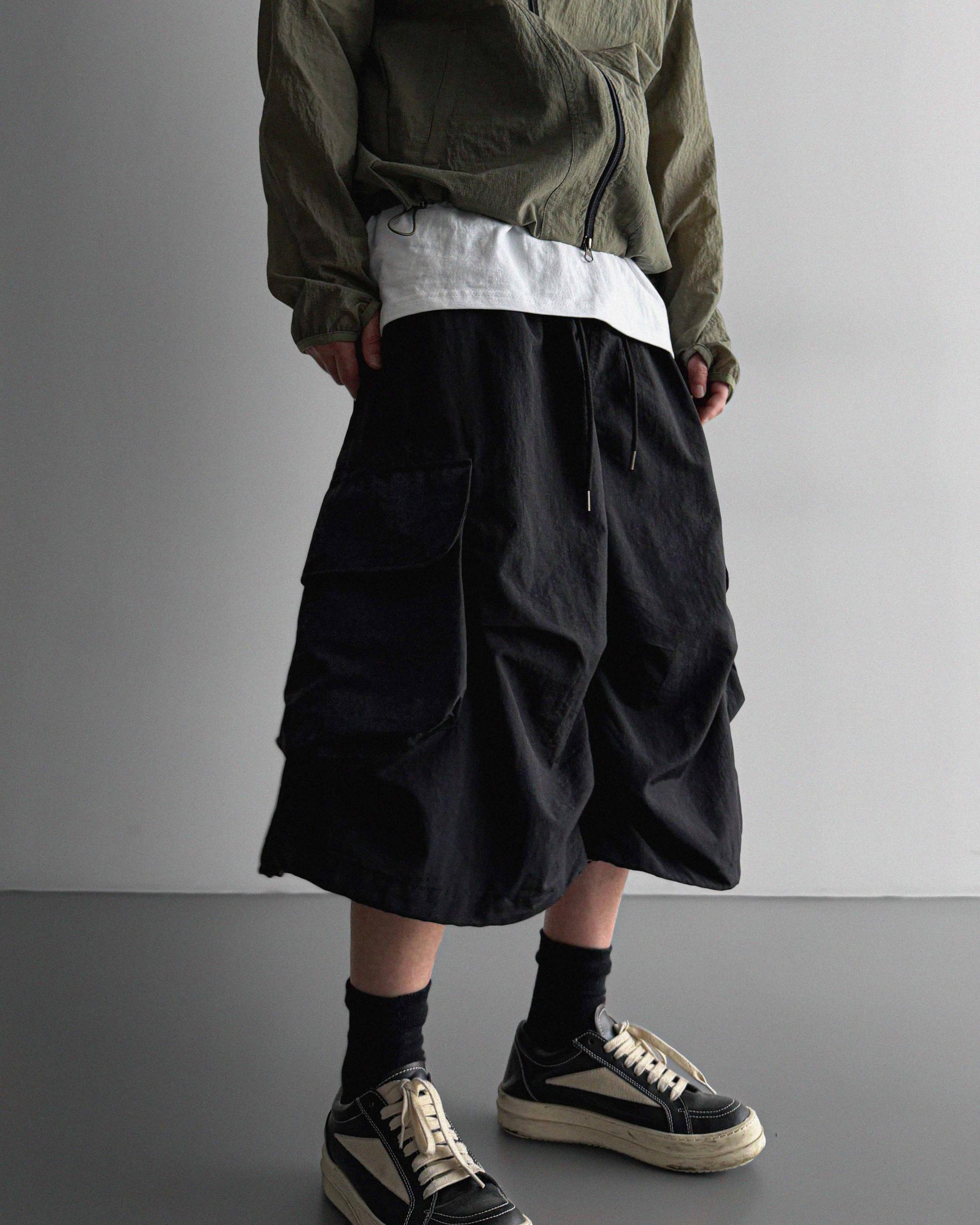 Nietzsche cargo bermuda pants