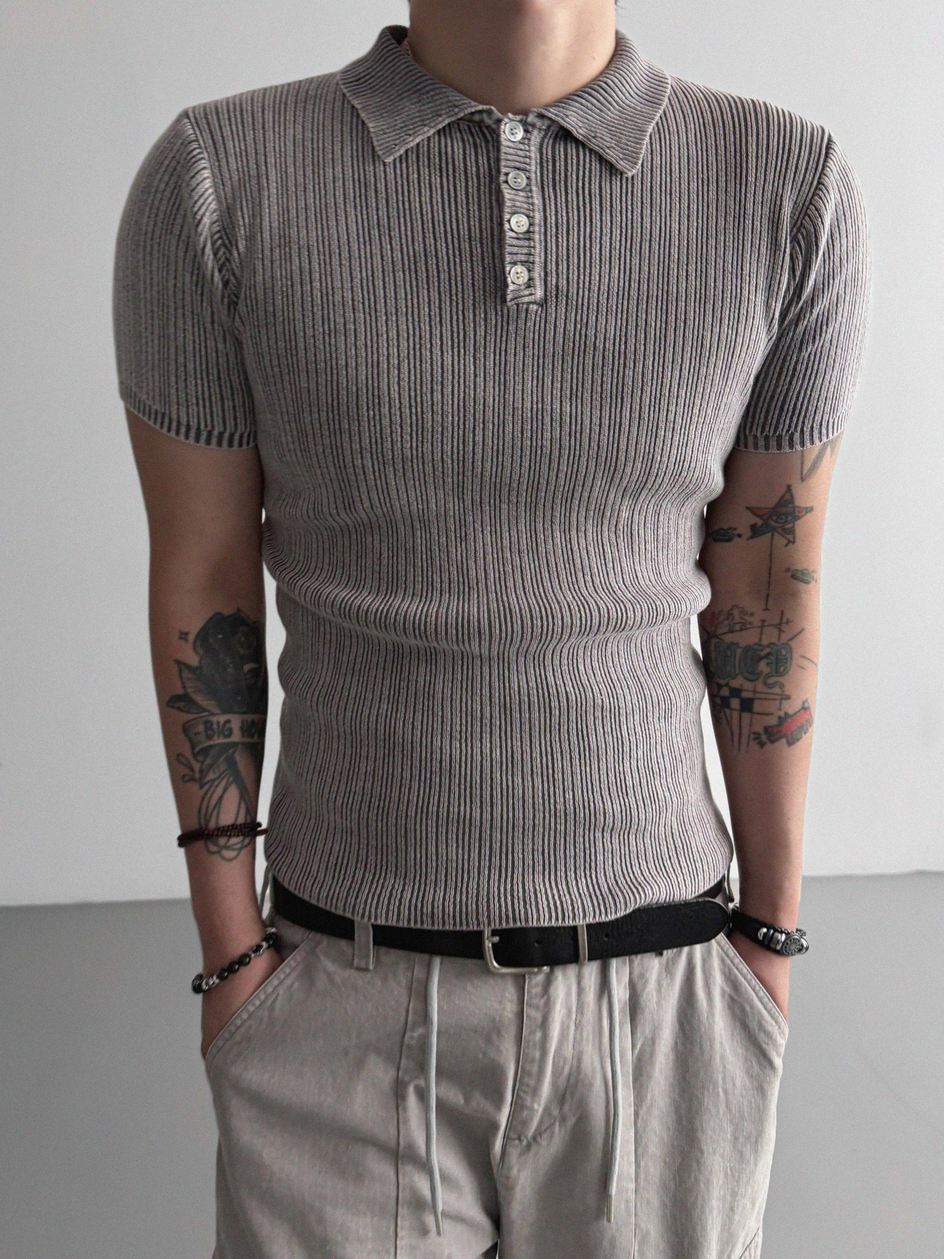 Garments ribbed collar muscle half T