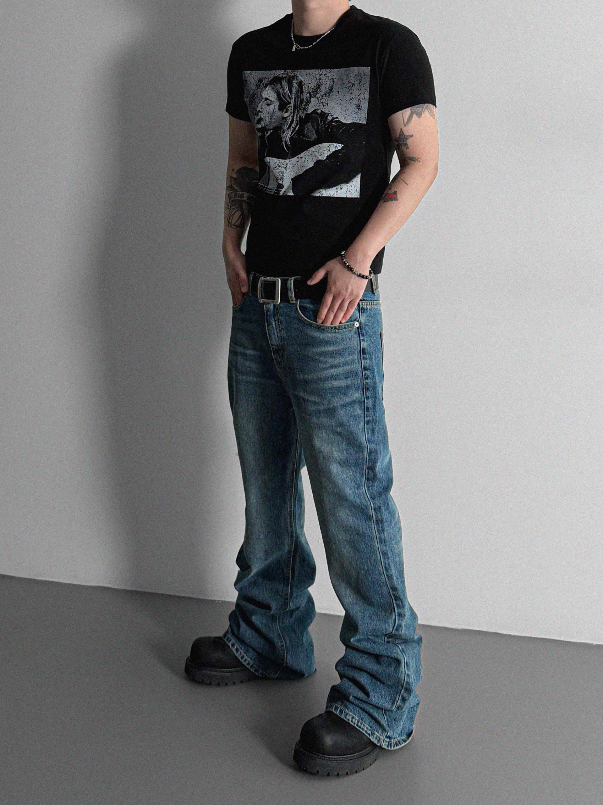 Cut printed muscle half t