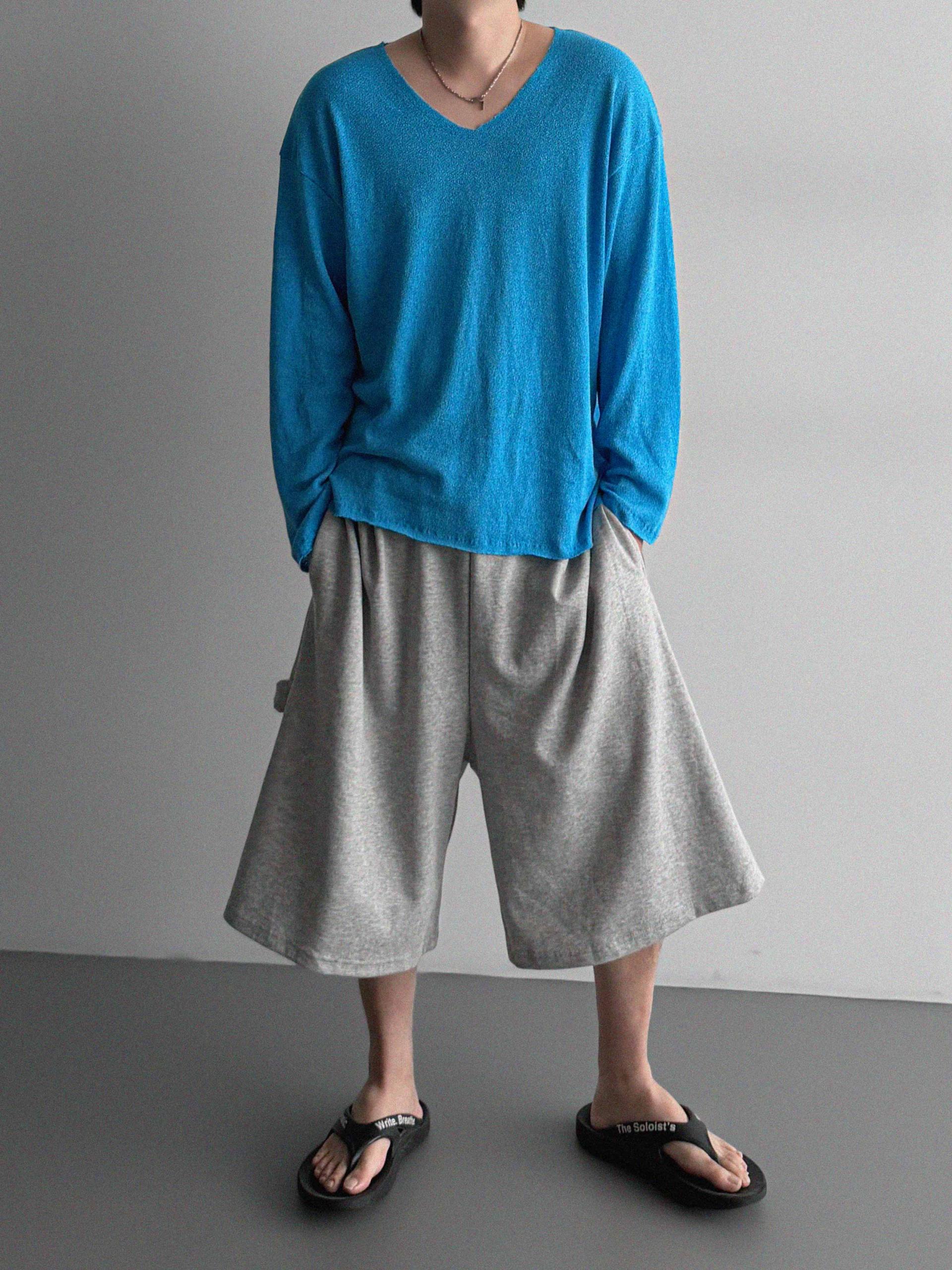 Linen v neck cut out knit