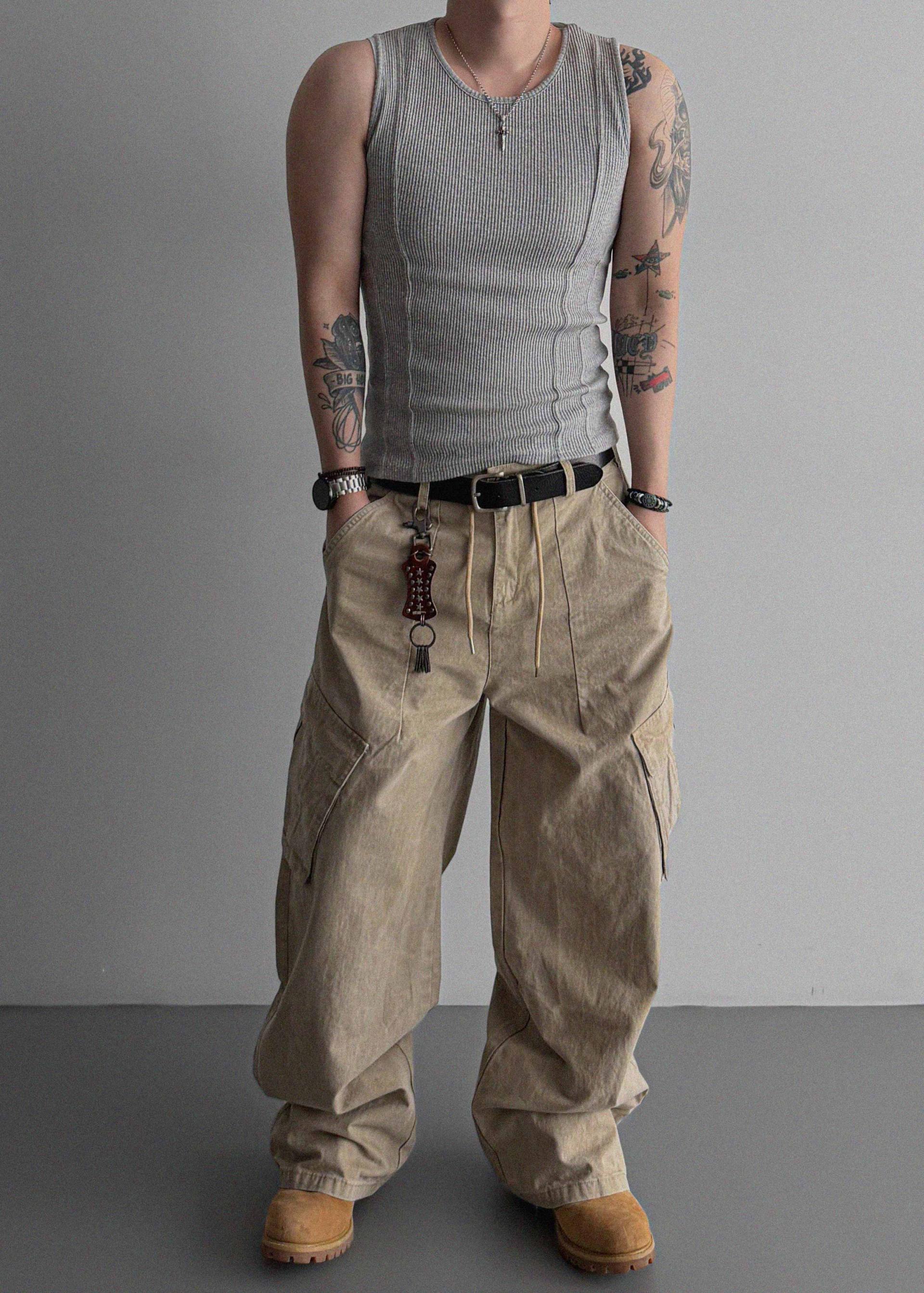 Incision ribbed slim sleeveless